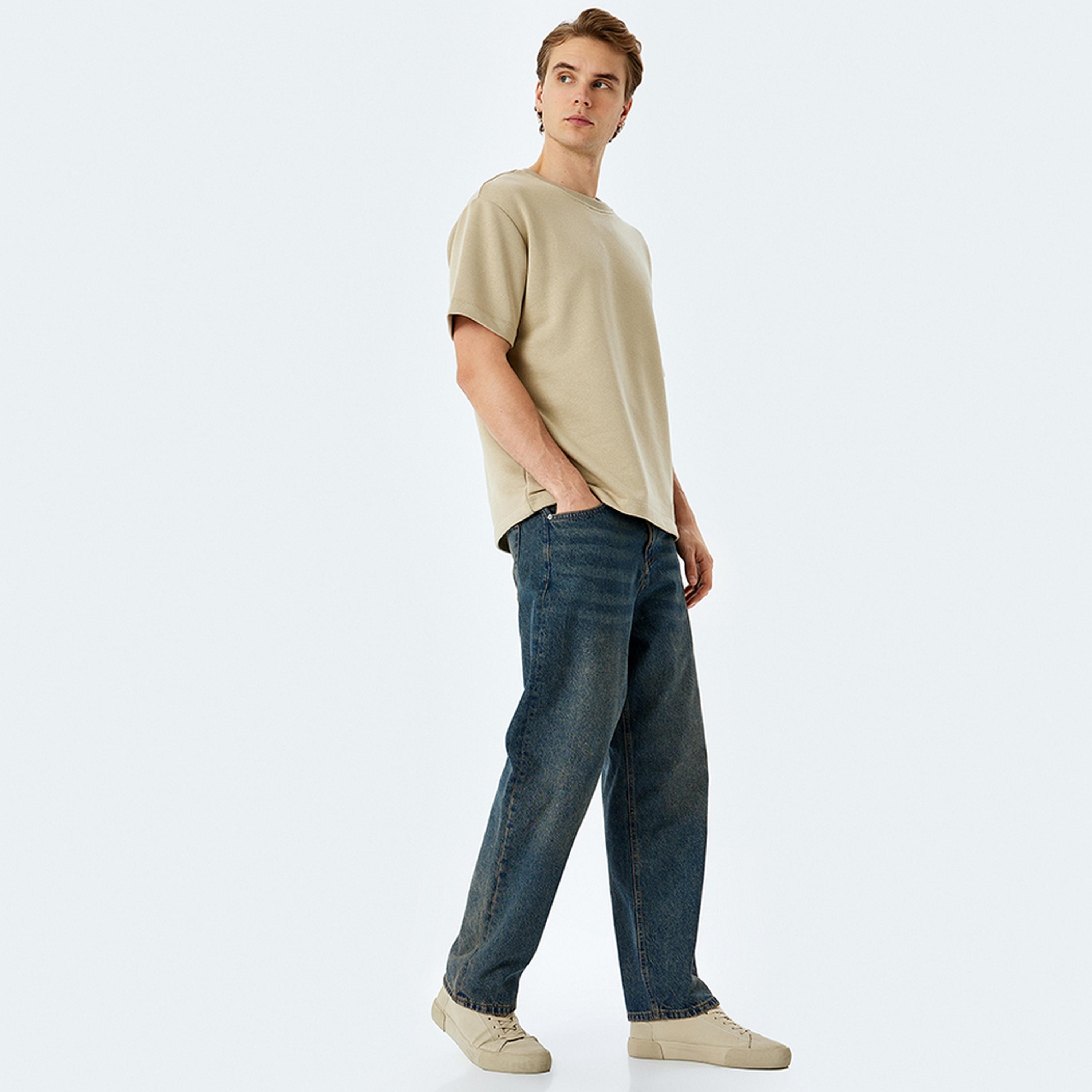 KOTON Plain Crew Neck Short Sleeves Men's T-Shirt-men-clothing-tshirtsandpolos-tshirts-image-2