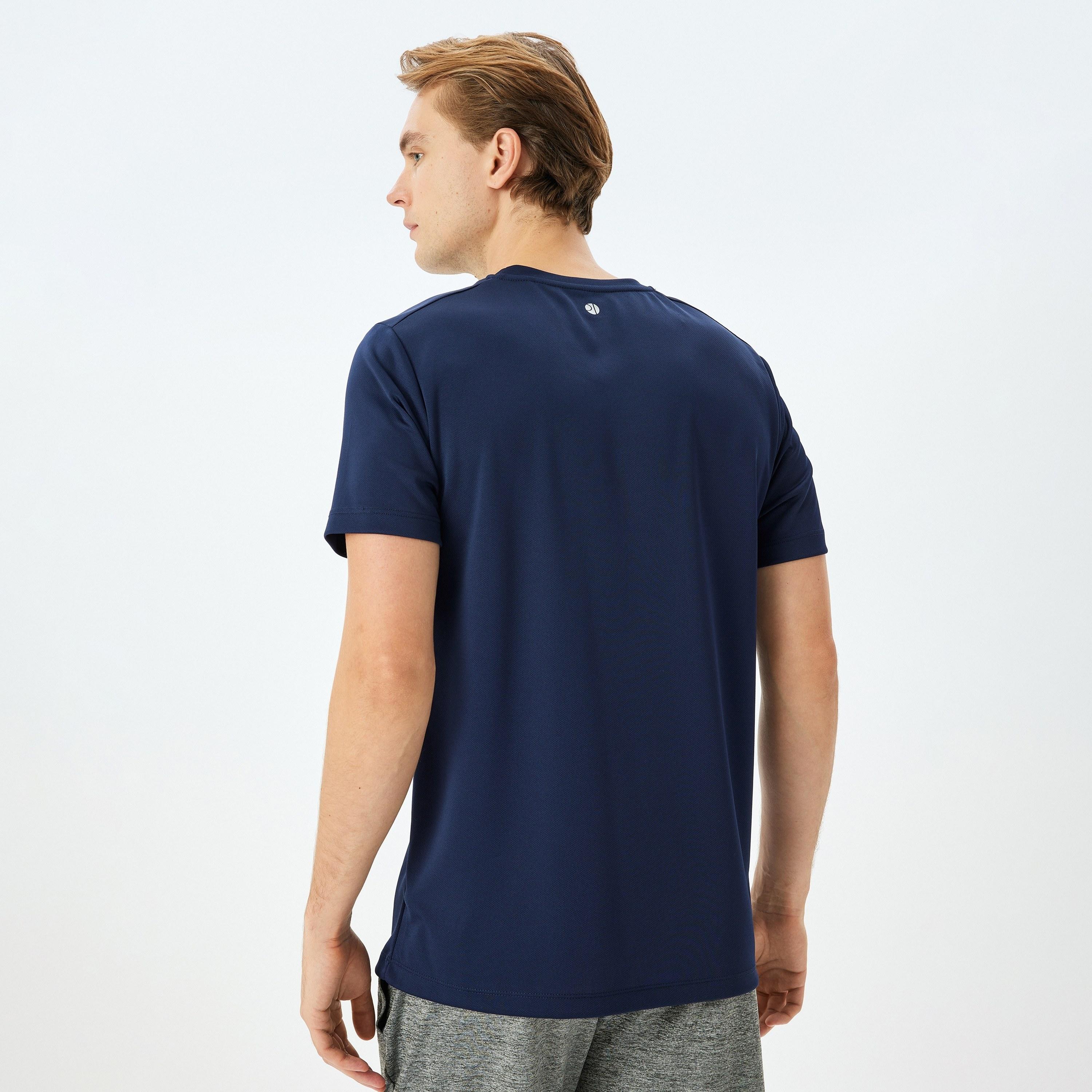 Koton Plain Crew Neck Short Sleeves Men's T-Shirt-men-clothing-tshirtsandpolos-tshirts-image-4