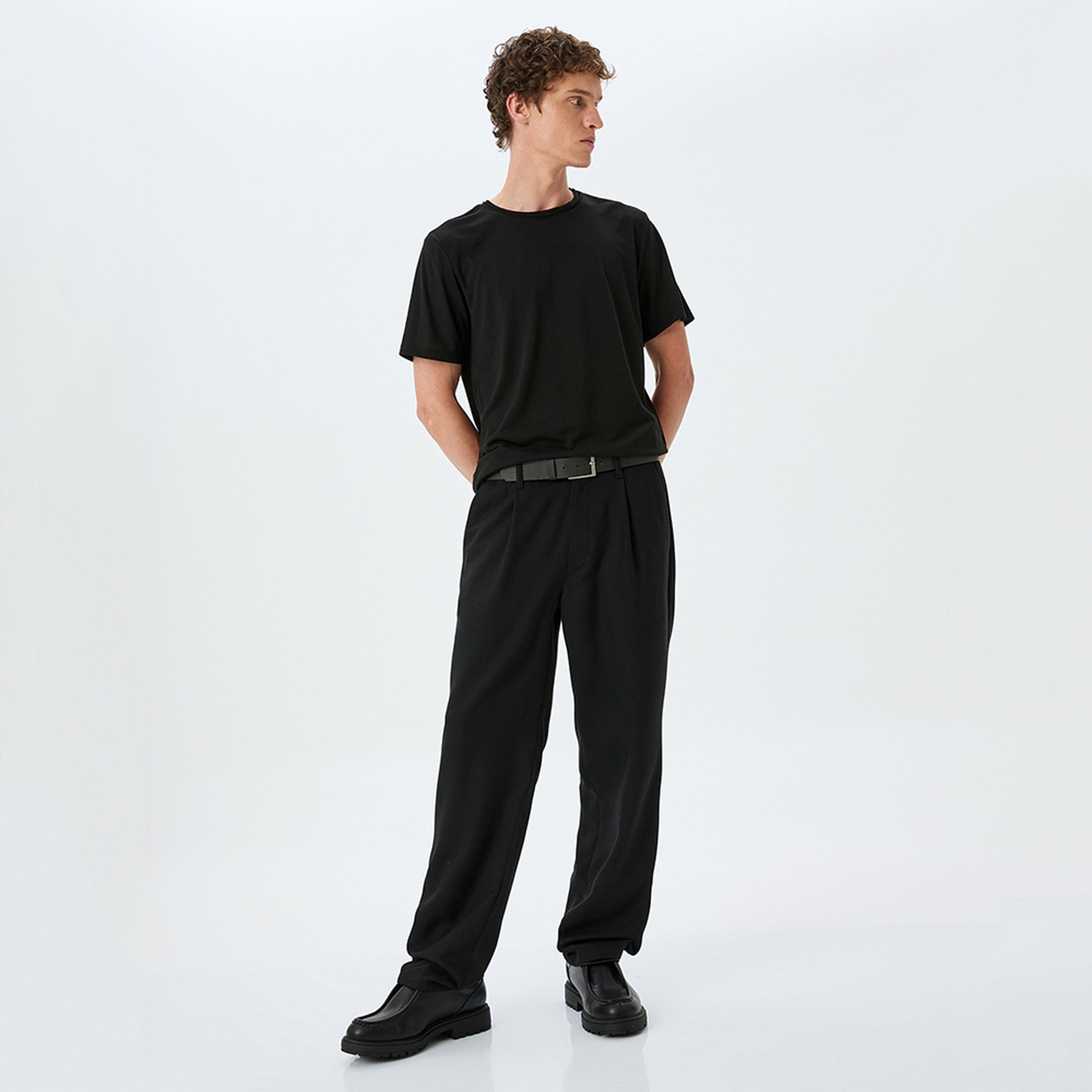 KOTON Plain Crew Neck Short Sleeves Men's T-Shirt-men-clothing-tshirtsandpolos-tshirts-image-2