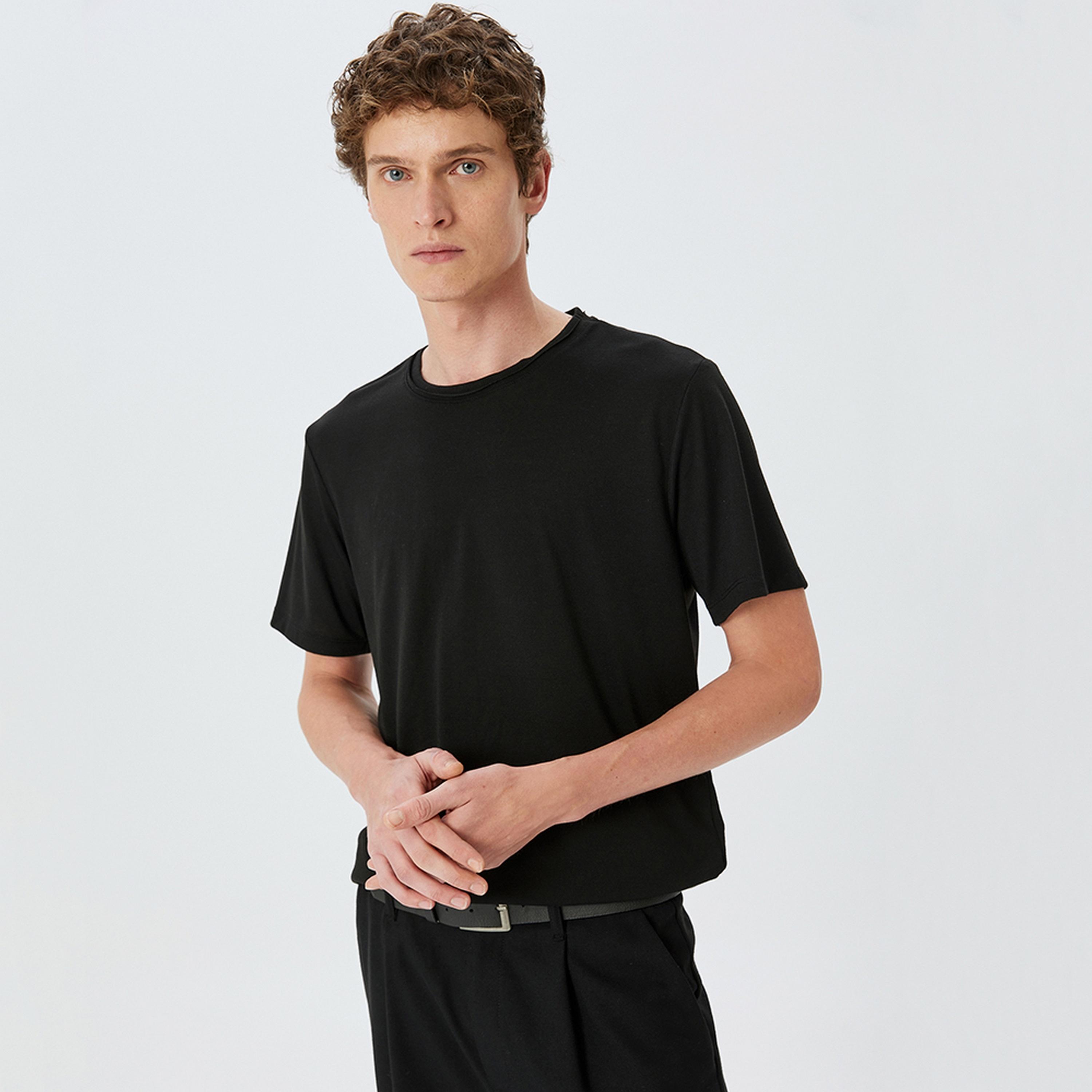 KOTON Plain Crew Neck Short Sleeves Men's T-Shirt-men-clothing-tshirtsandpolos-tshirts-image-5