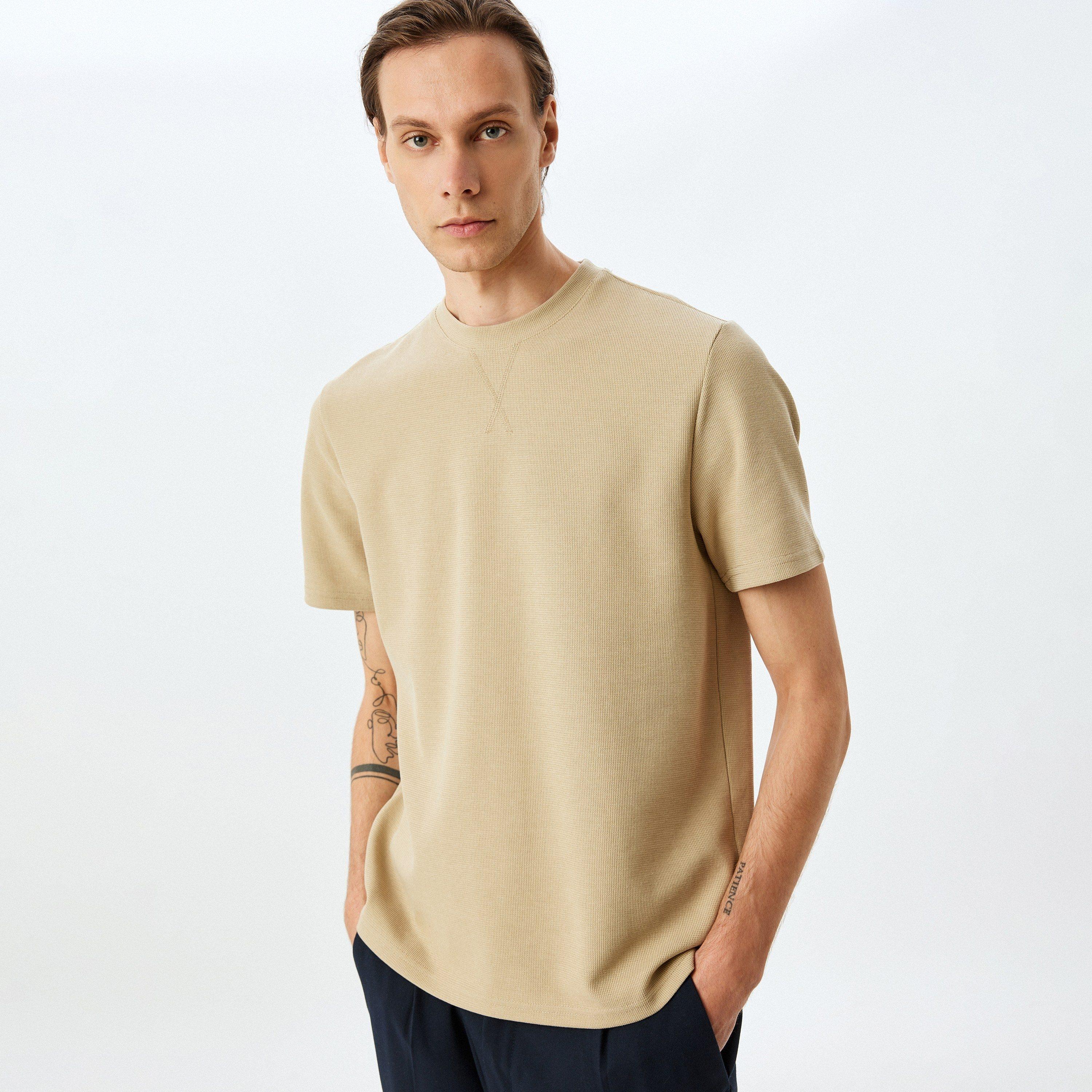 Koton Plain Crew Neck Short Sleeves Men's T-Shirt-men-clothing-tshirtsandpolos-tshirts-image-2
