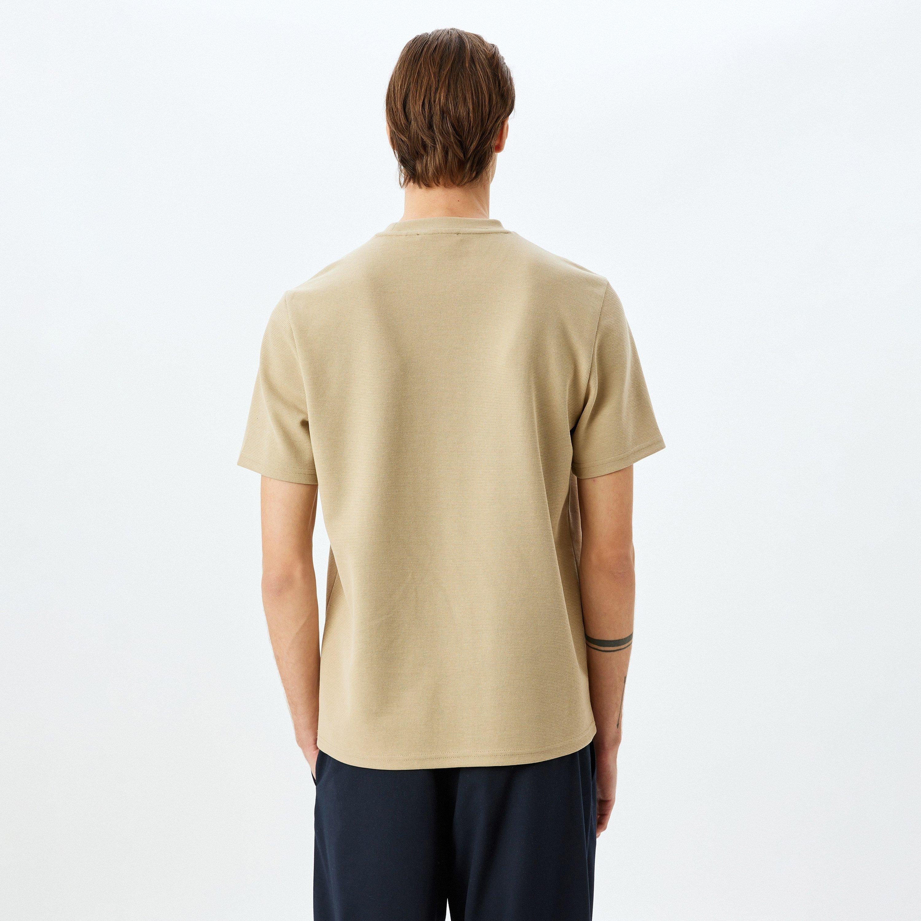 Koton Plain Crew Neck Short Sleeves Men's T-Shirt-men-clothing-tshirtsandpolos-tshirts-image-4