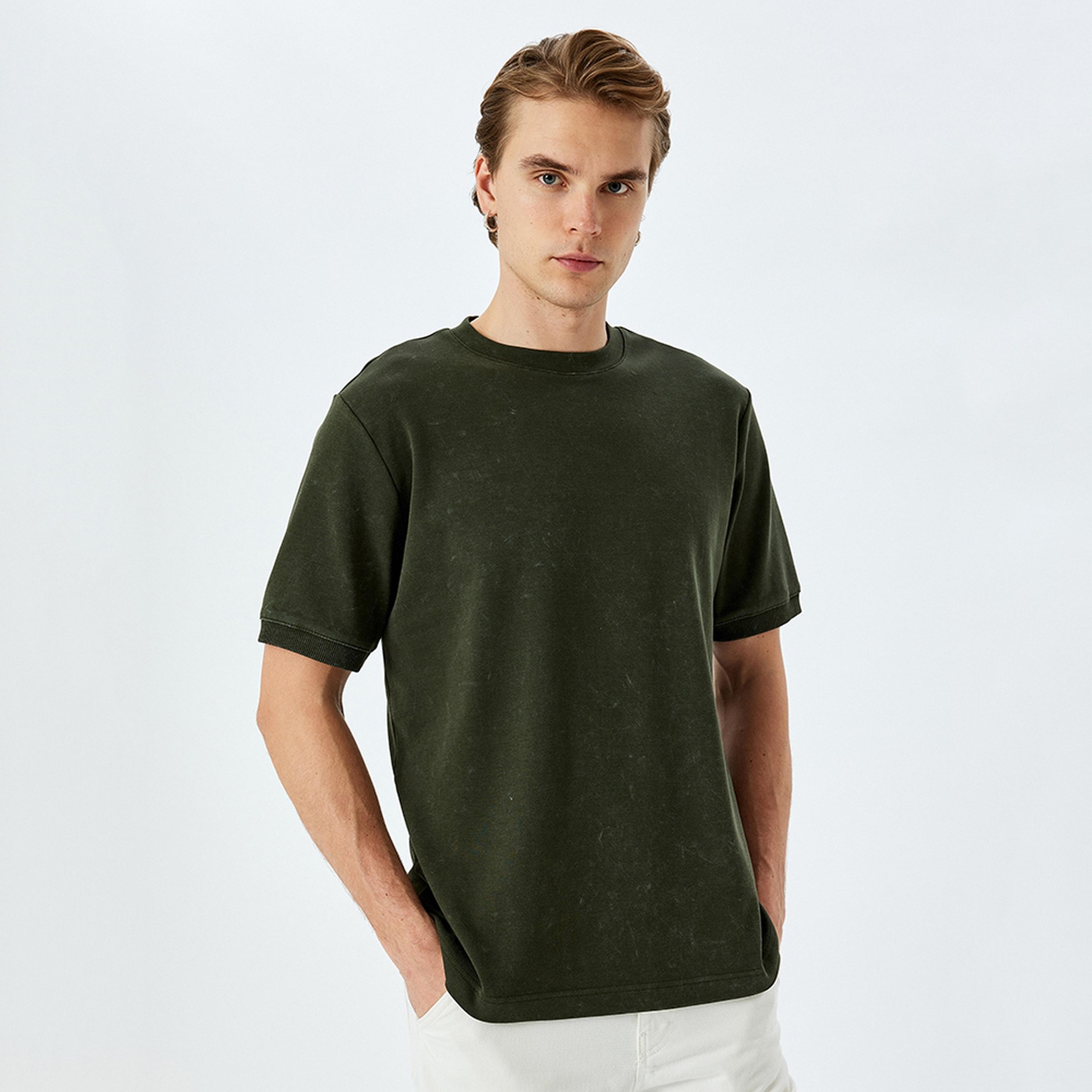 KOTON Vintage Washed Crew Neck Short Sleeves Men's T-Shirt-men-clothing-tshirtsandpolos-tshirts-image-1