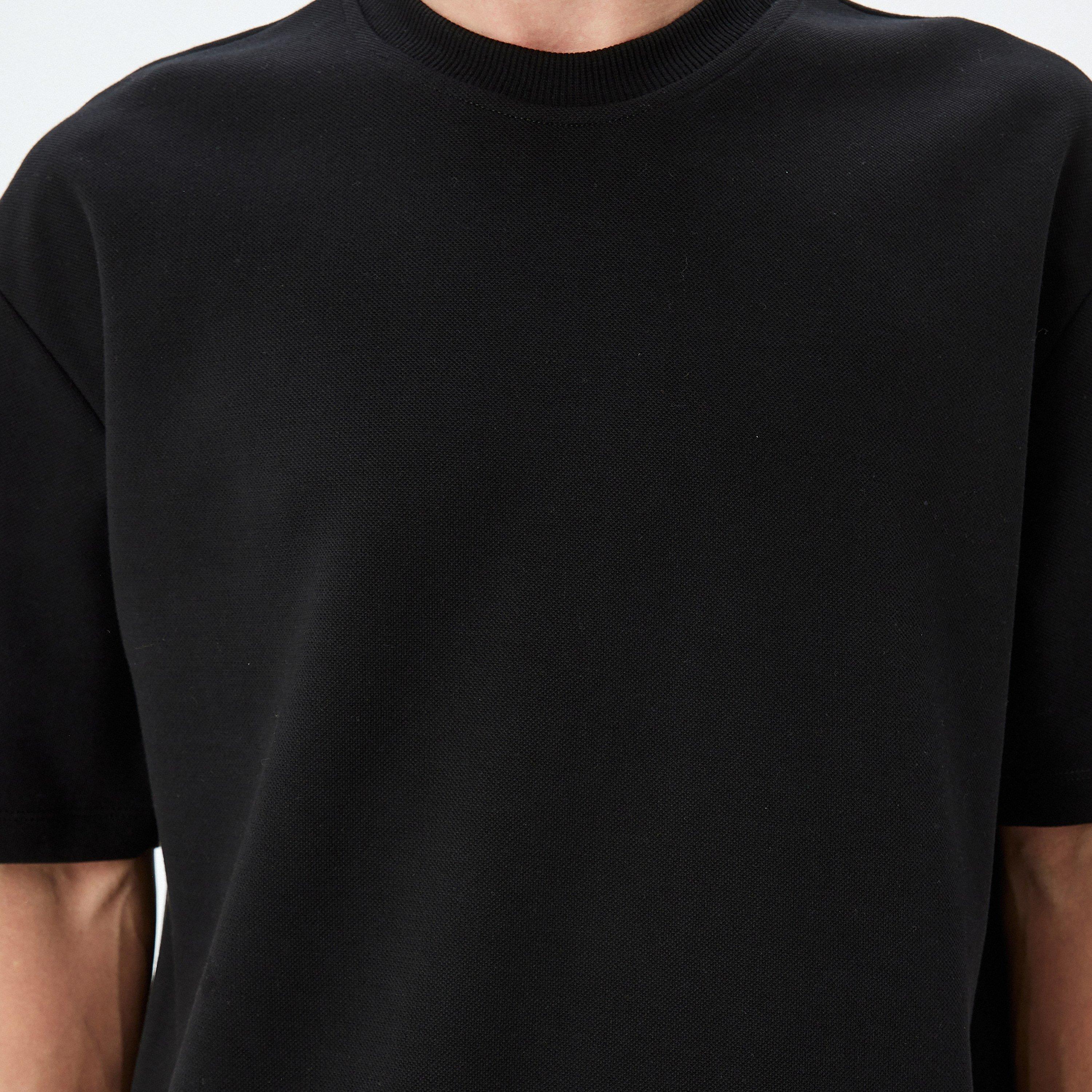 Koton Plain Crew Neck Short Sleeves Men's T-Shirt-men-clothing-tshirtsandpolos-tshirts-image-4
