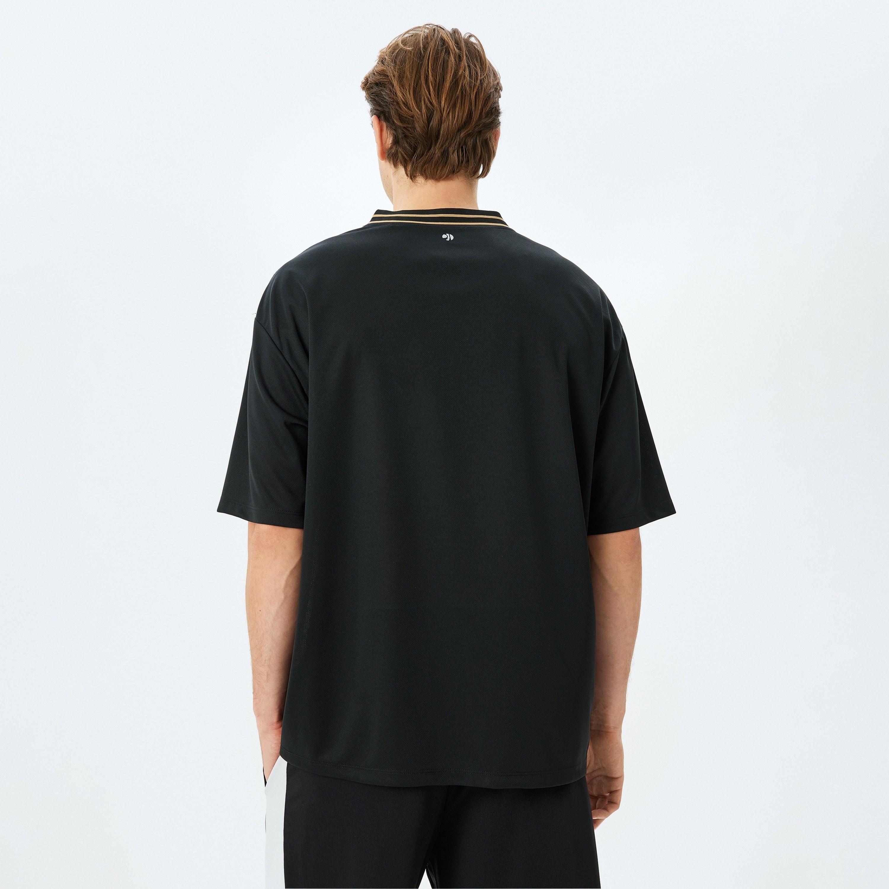 Koton Printed V-Neck Short Sleeves Men's T-Shirt-men-clothing-tshirtsandpolos-tshirts-image-4