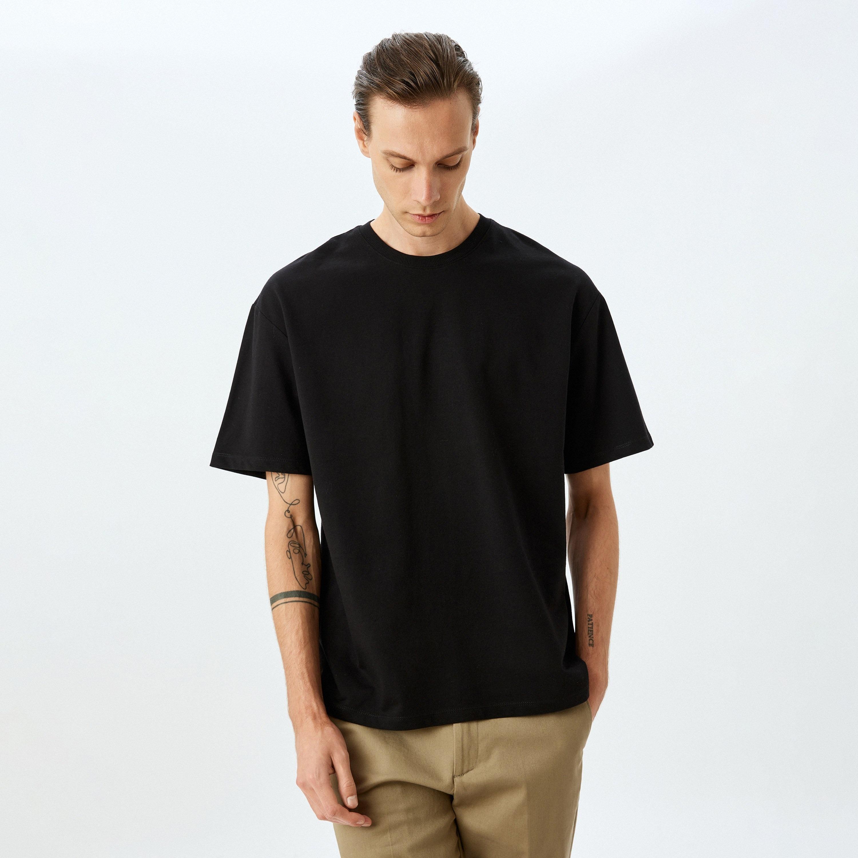 Koton Plain Crew Neck Short Sleeves Men's T-Shirt-men-clothing-tshirtsandpolos-tshirts-image-1