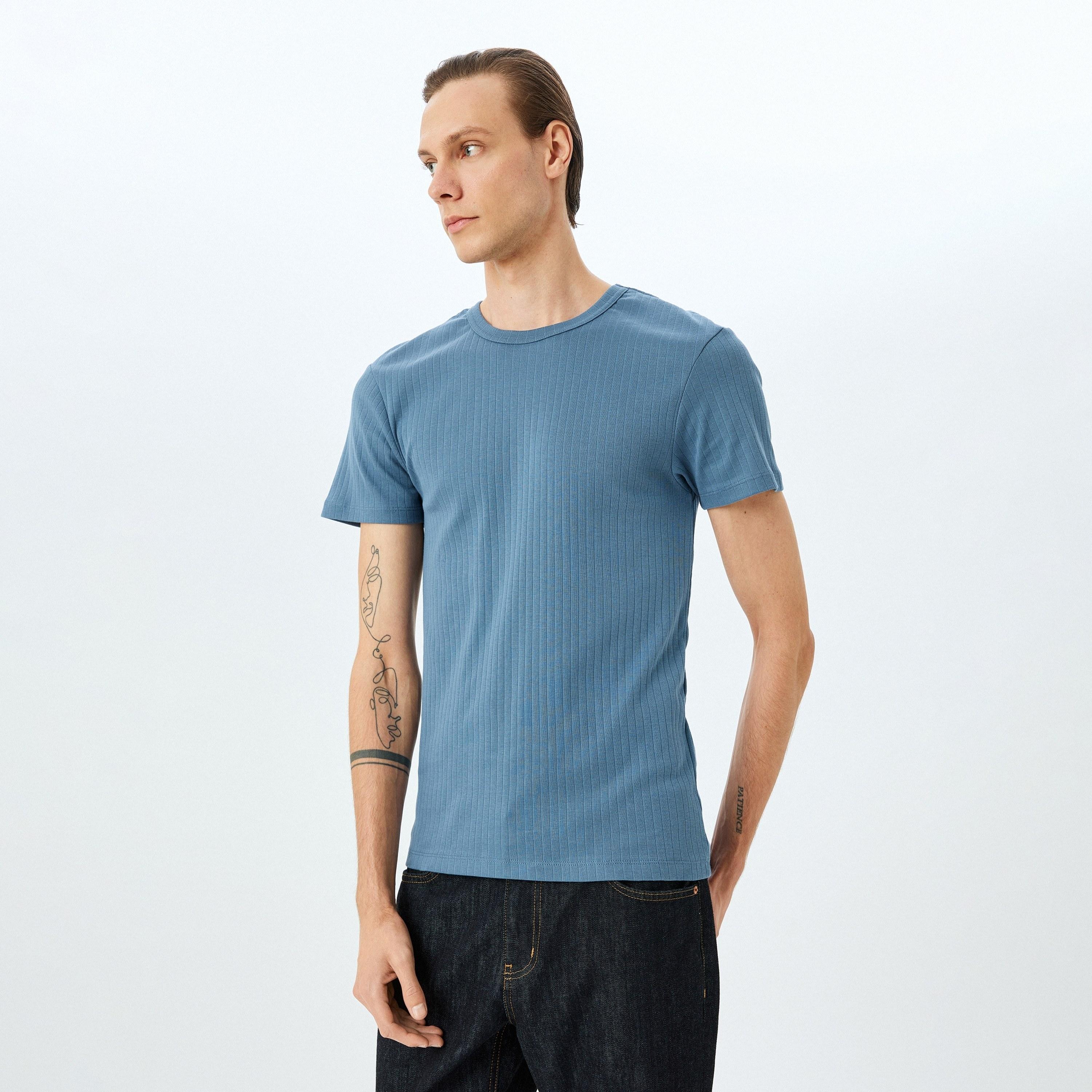 Koton Textured Crew Neck Short Sleeves Men's T-Shirt-men-clothing-tshirtsandpolos-tshirts-image-1