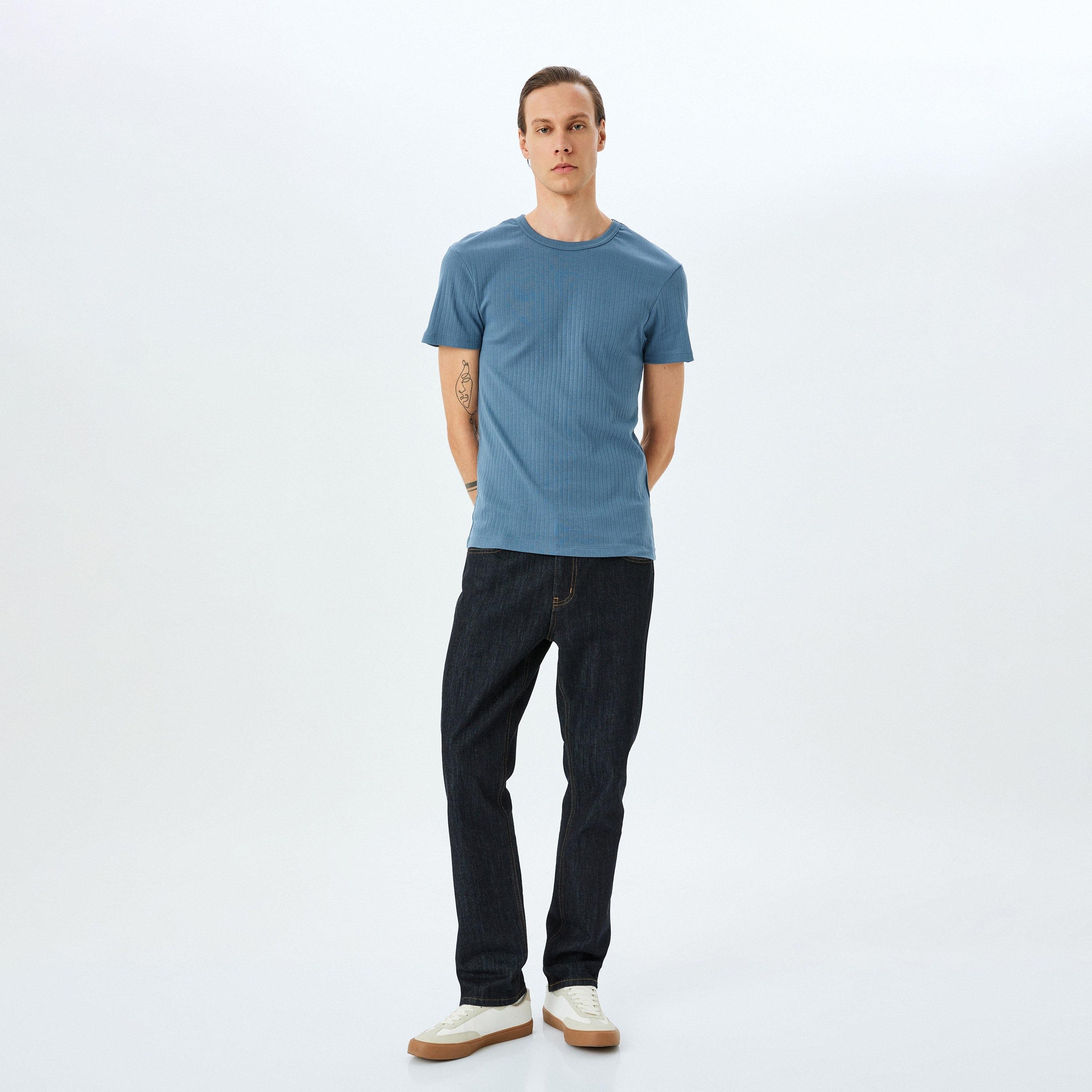Koton Textured Crew Neck Short Sleeves Men's T-Shirt-men-clothing-tshirtsandpolos-tshirts-image-2