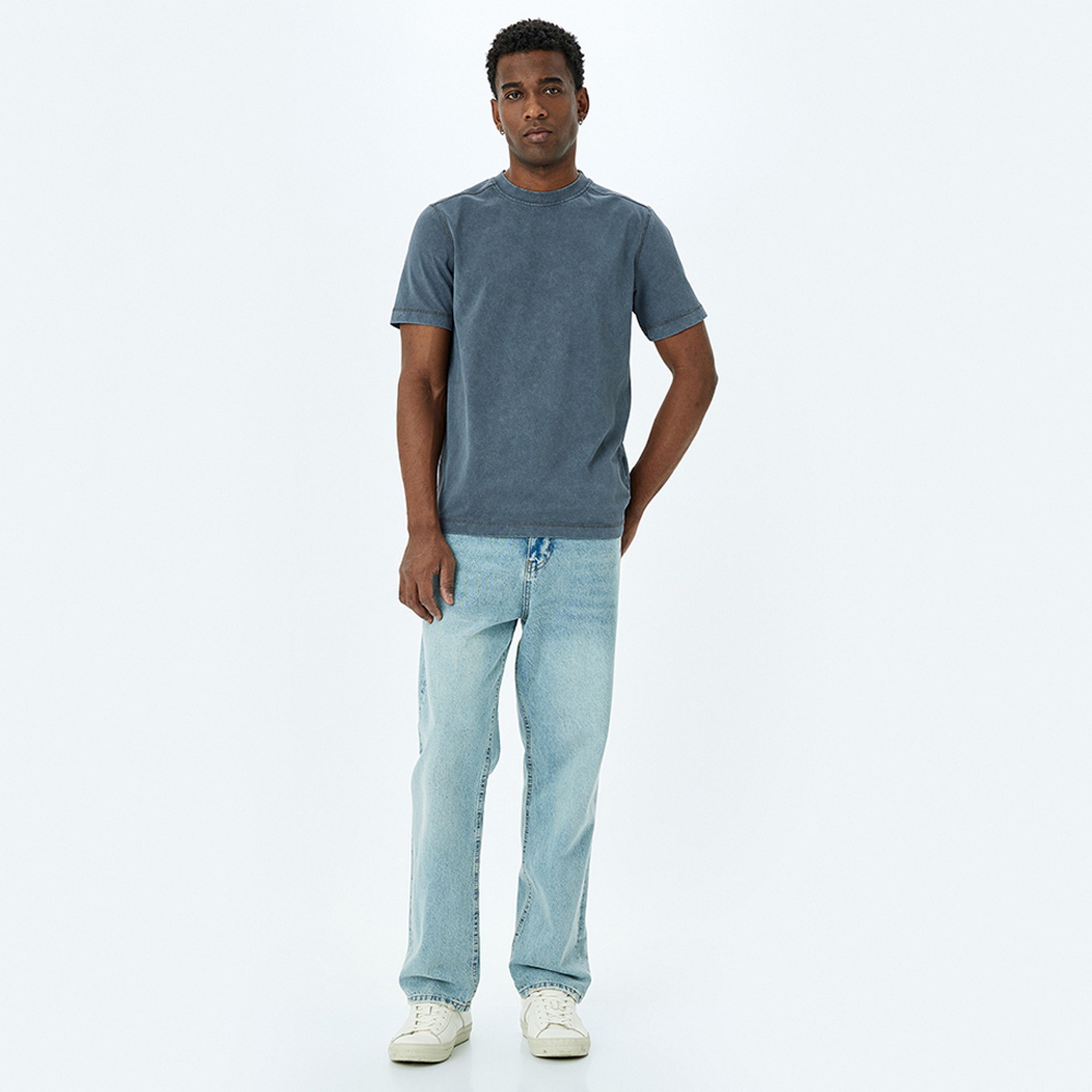 KOTON Vintage Washed Crew Neck Short Sleeves Men's T-Shirt-men-clothing-tshirtsandpolos-tshirts-image-2
