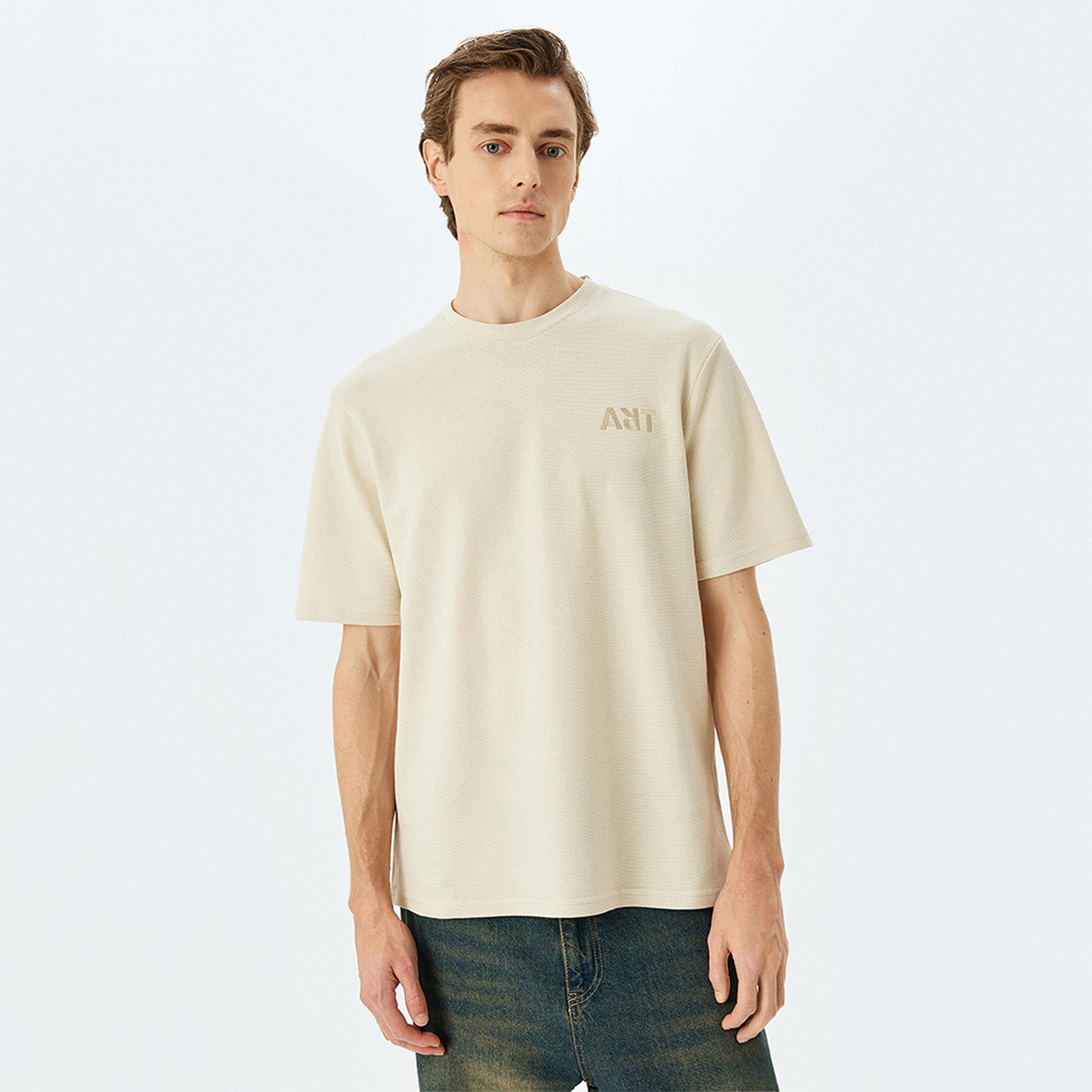 تيشيرت رجالي بأكمام قصيرة وياقة دائرية وتصميم محكم من كوتون.-men-clothing-tshirtsandpolos-tshirts-image-1
