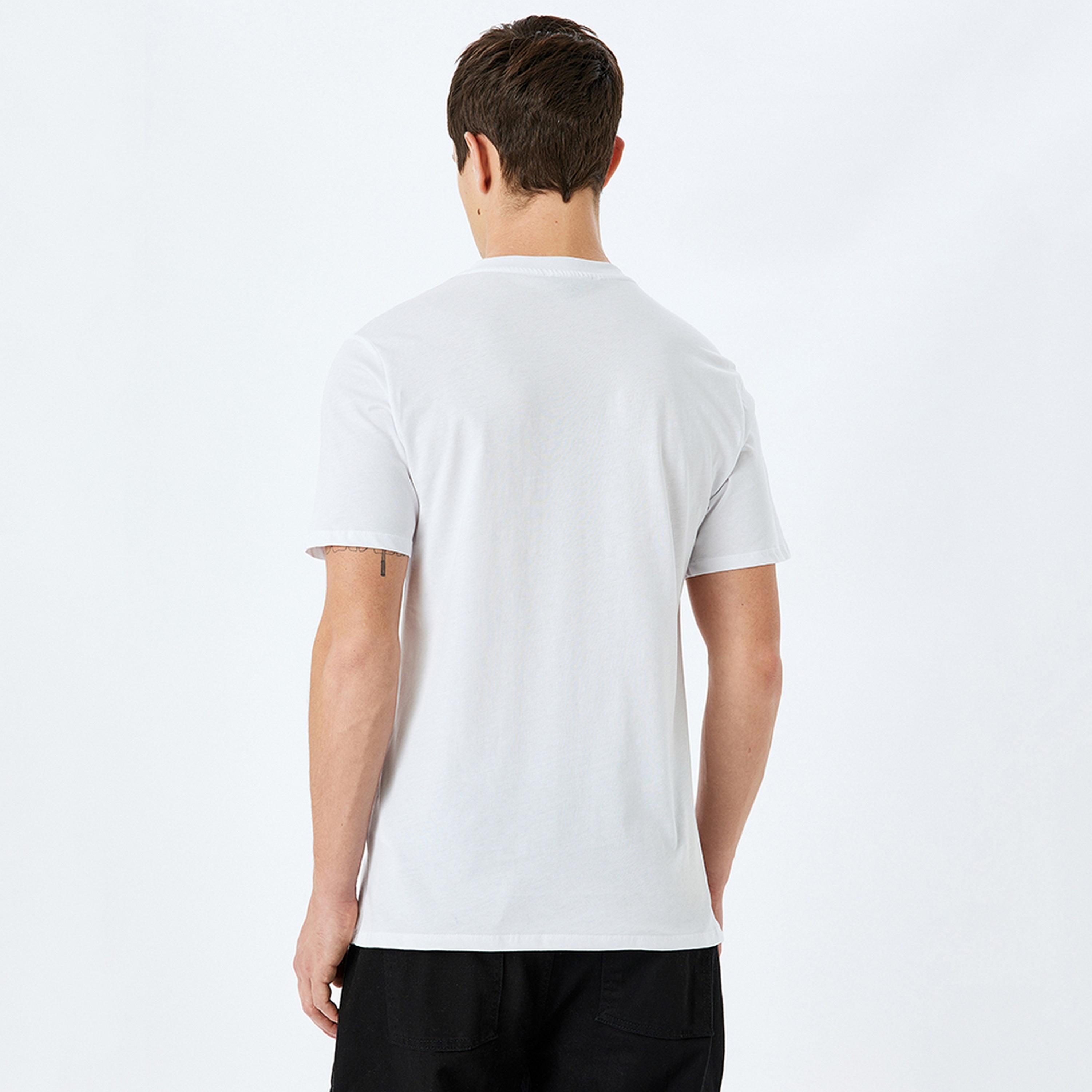KOTON Vintage Truck Print Crew Neck Short Sleeves Men's T-Shirt-men-clothing-tshirtsandpolos-tshirts-image-4