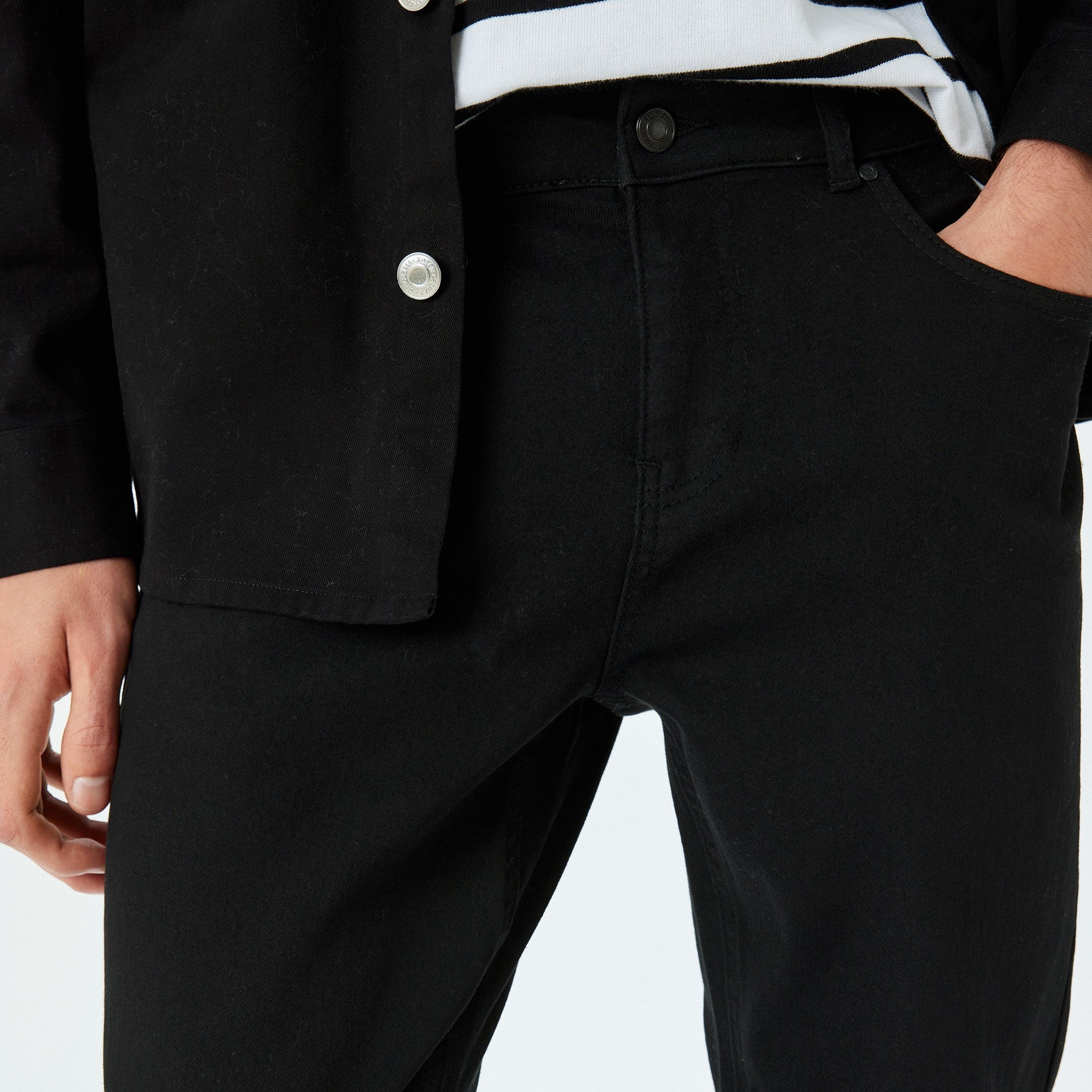 جينز رجالي بـ 5 جيوب وخصر متوسط بتصميم سليم فيت من كوتون.-men-clothing-bottoms-jeans-image-3