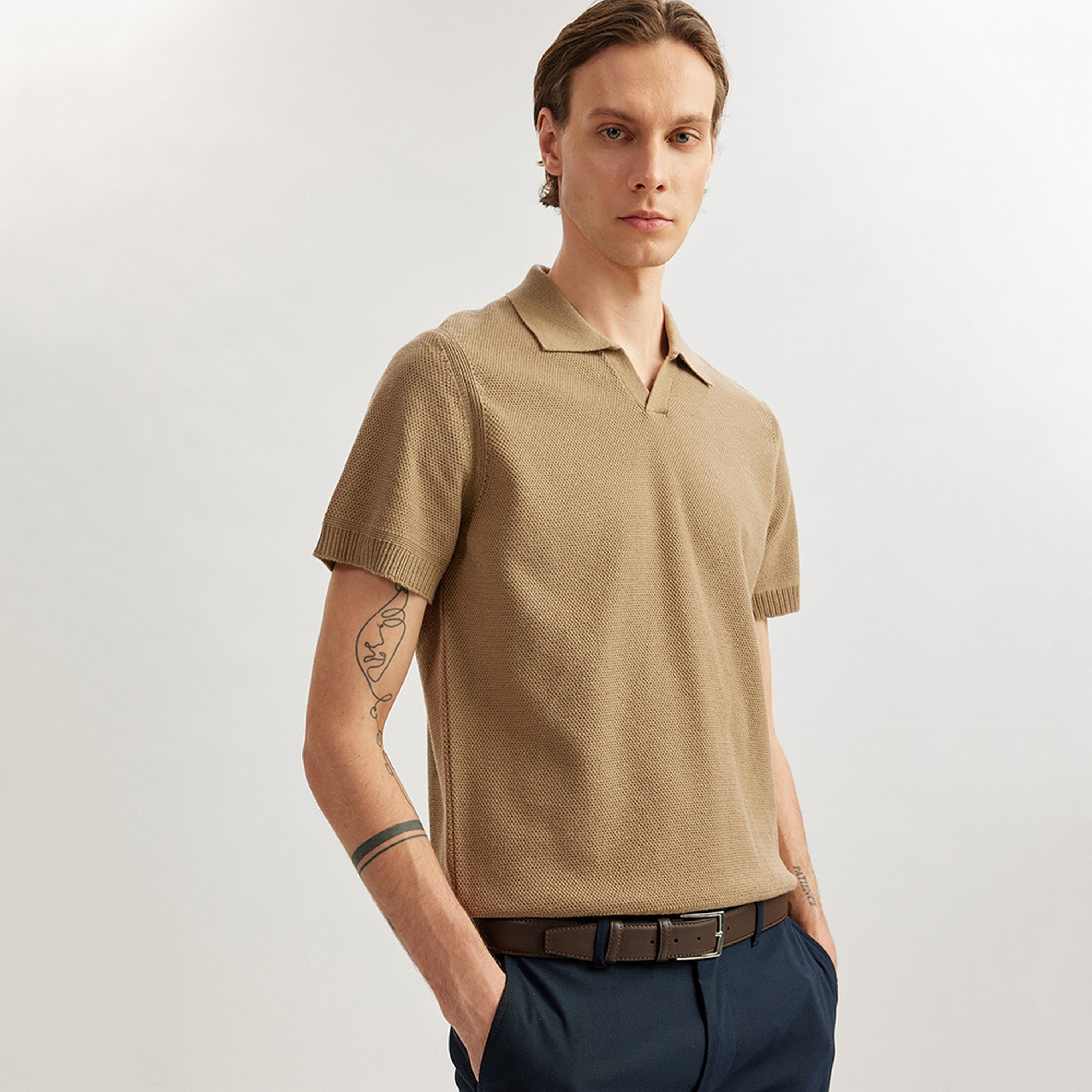 KOTON Textured Collared Short Sleeves Men's Sweater-men-clothing-sweatersandpullovers-image-1