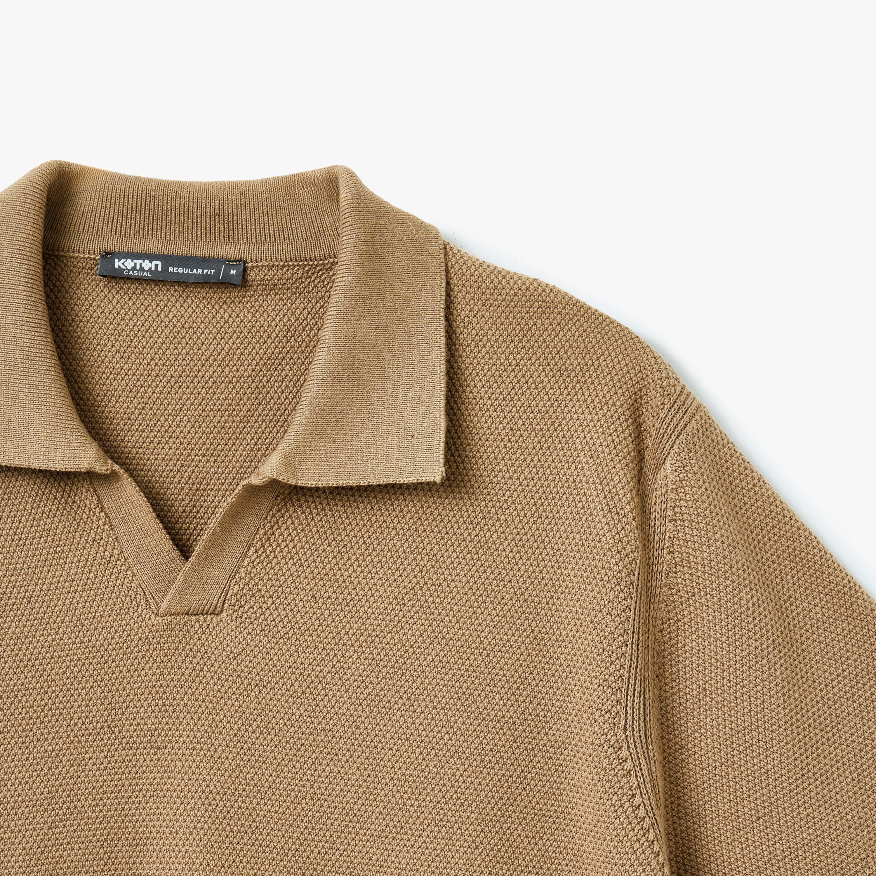 KOTON Textured Collared Short Sleeves Men's Sweater-men-clothing-sweatersandpullovers-image-3