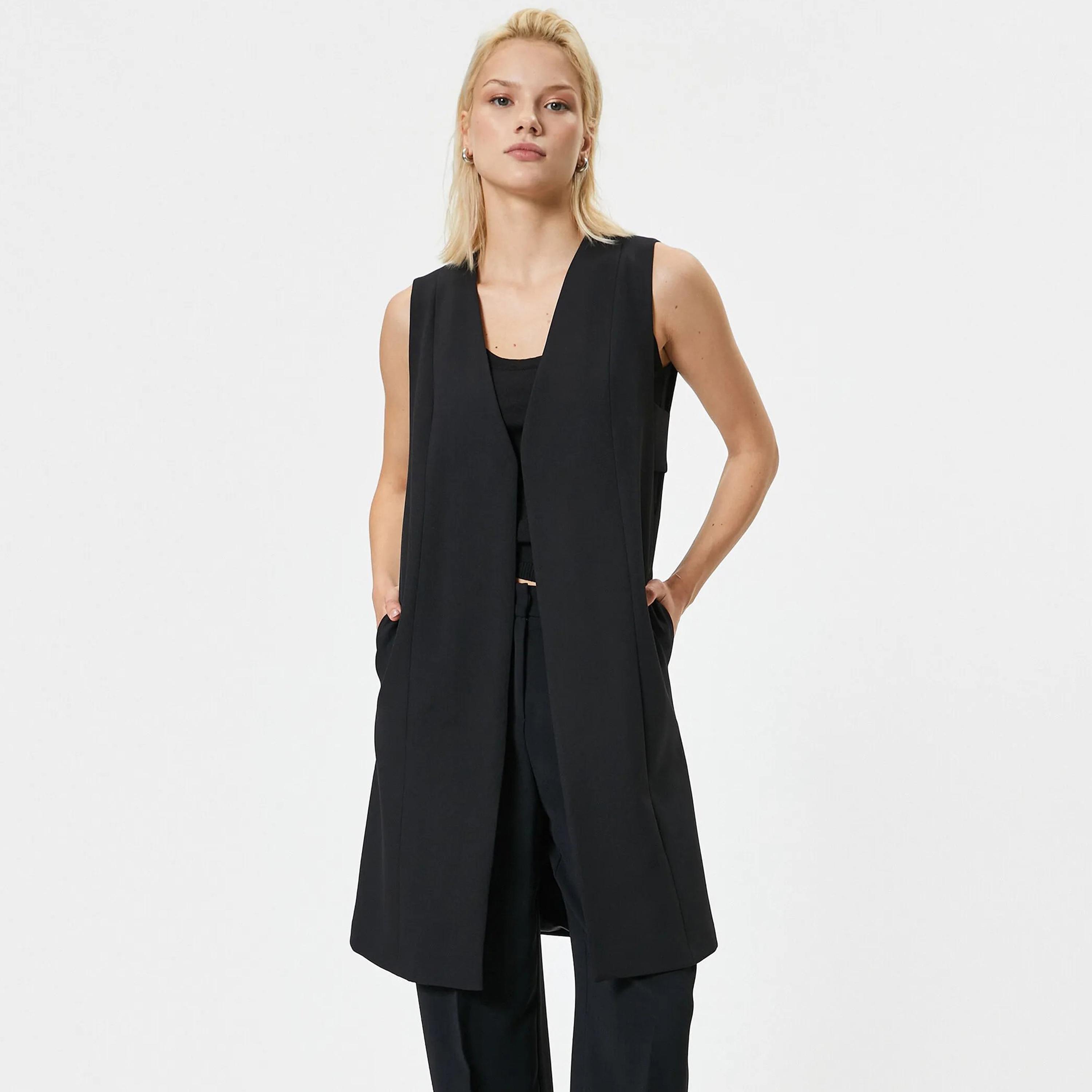 بليزر نسائي أسود اللون ذو ياقة صدر واحدة من كوتون-women-clothing-coatsandjackets-blazers-image-21