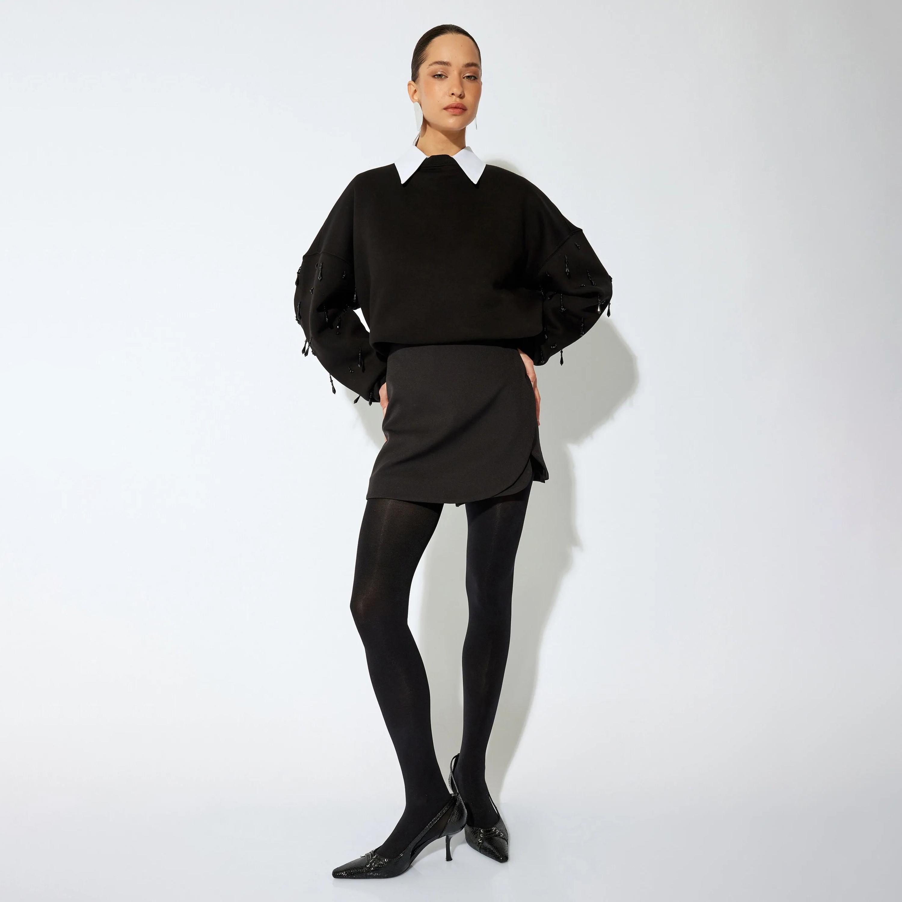 سويت شيرت نسائي بأكمام منسدلة وتفاصيل كريستال أسود من كوتون-women-clothing-hoodiesandsweatshirts-sweatshirts-image-2
