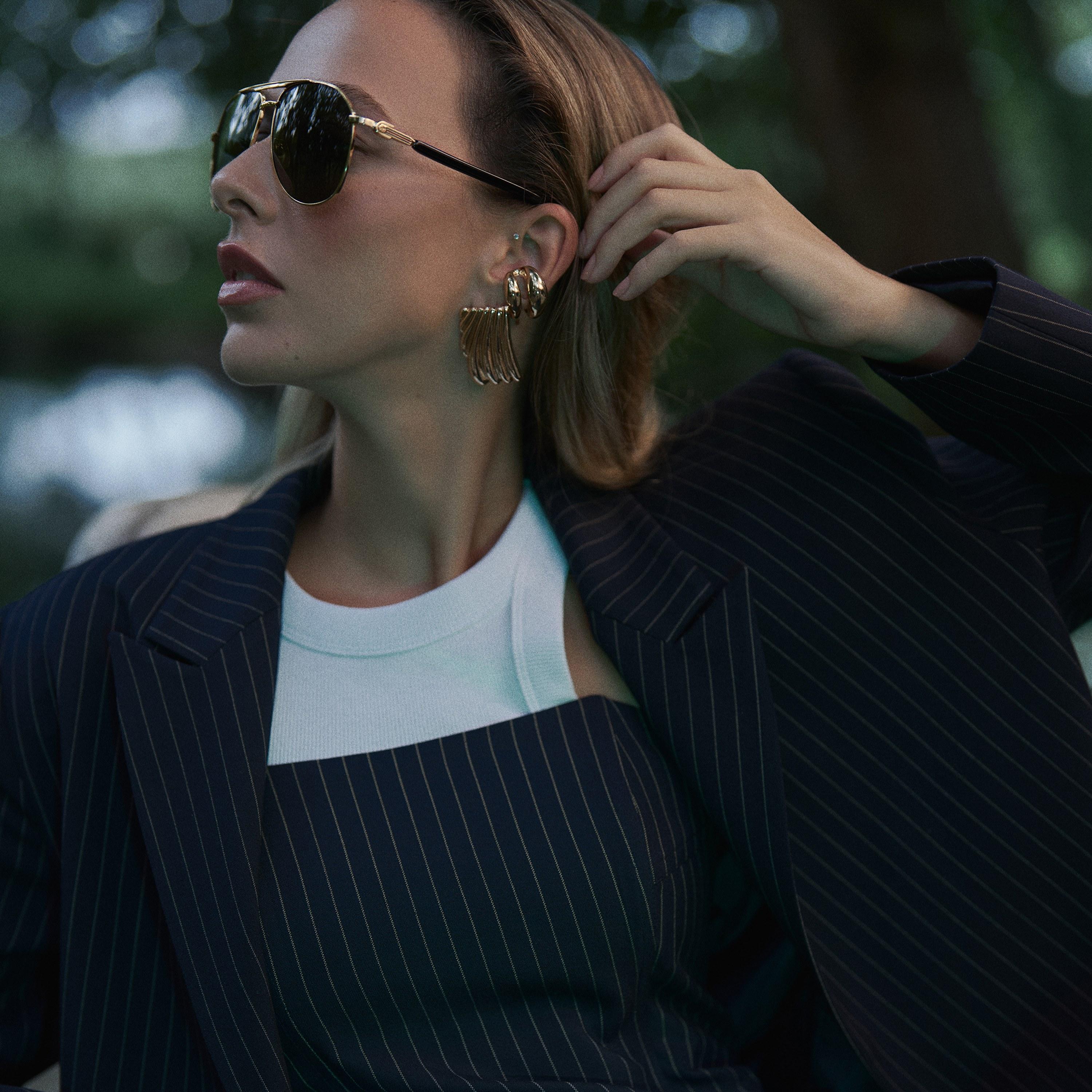 توب باندو نسائي مخطط وبدون حمالات بلون كحلي من كوتون-women-clothing-shirtsandblouses-blouses-image-4