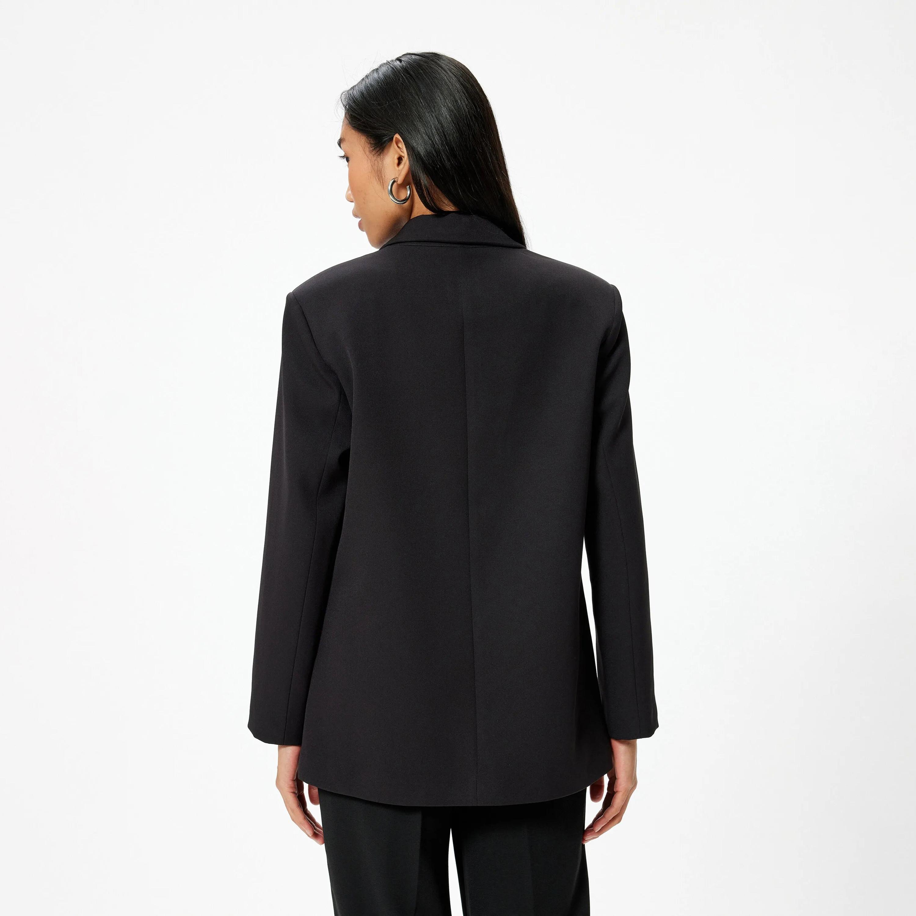 بليزر نسائي أسود اللون ذو ياقة صدر واحدة من كوتون-women-clothing-coatsandjackets-blazers-image-3