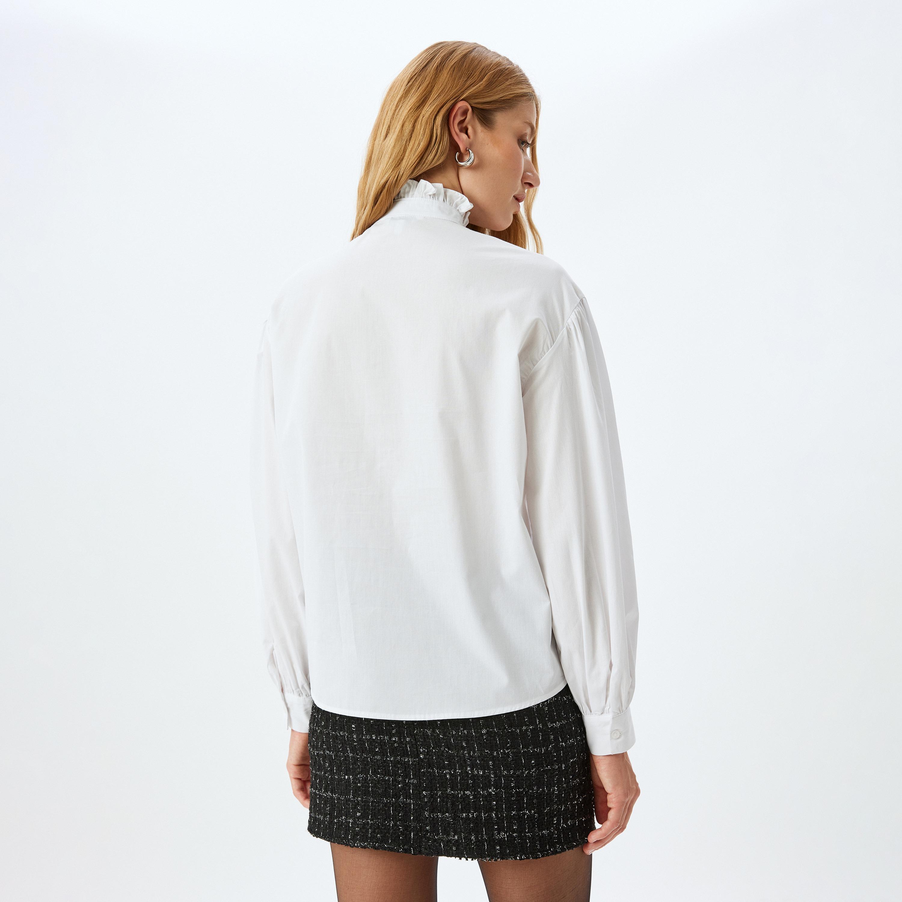 قميص قطن نسائي بياقة مكشكشة وأكمام منفوخة بلون أبيض من كوتون-women-clothing-shirtsandblouses-shirts-image-3