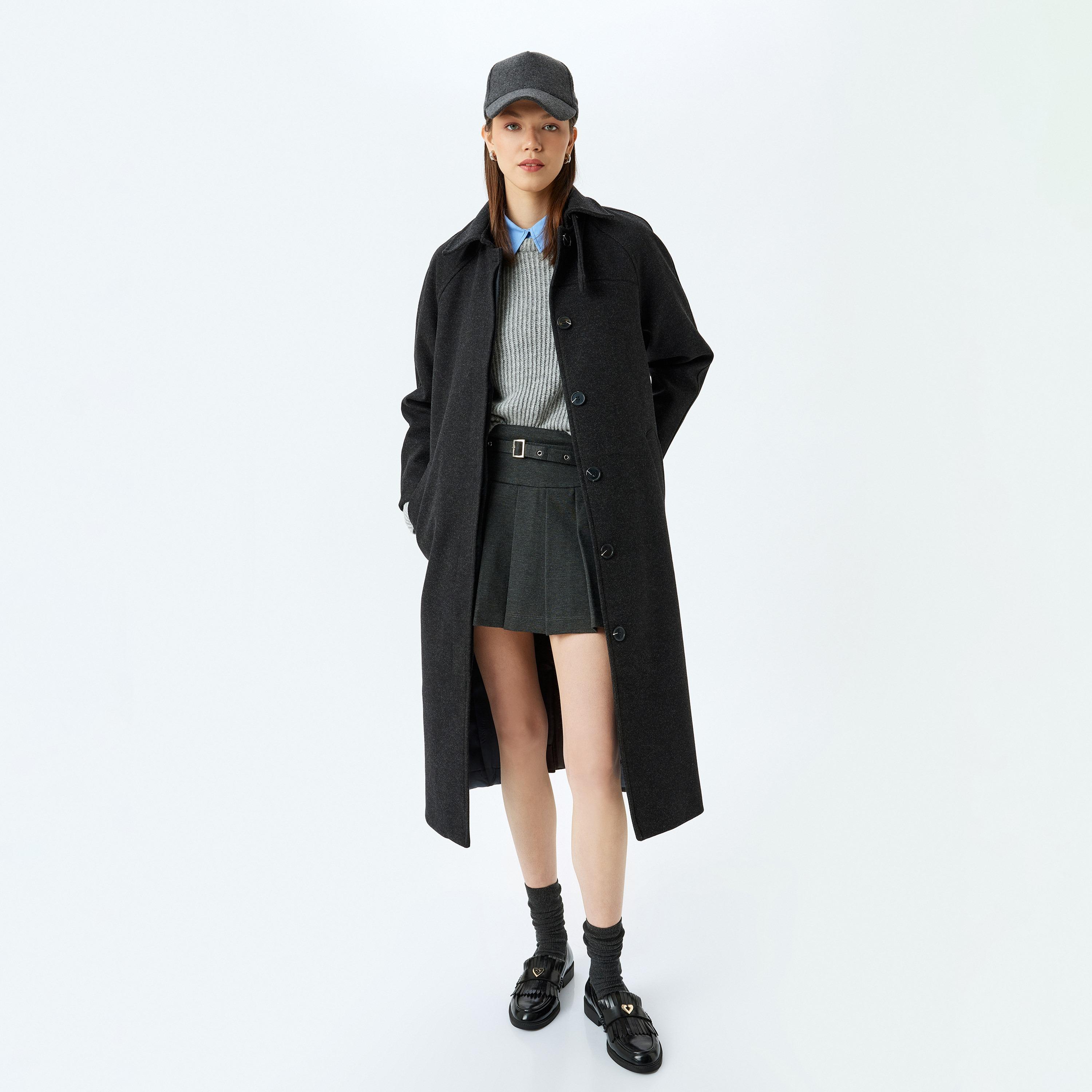 معطف (أوفر كوت) نسائي بياقة قميص بلون رمادي فحمى من كوتون-women-winterwear-coatsandjackets-coats-image-2