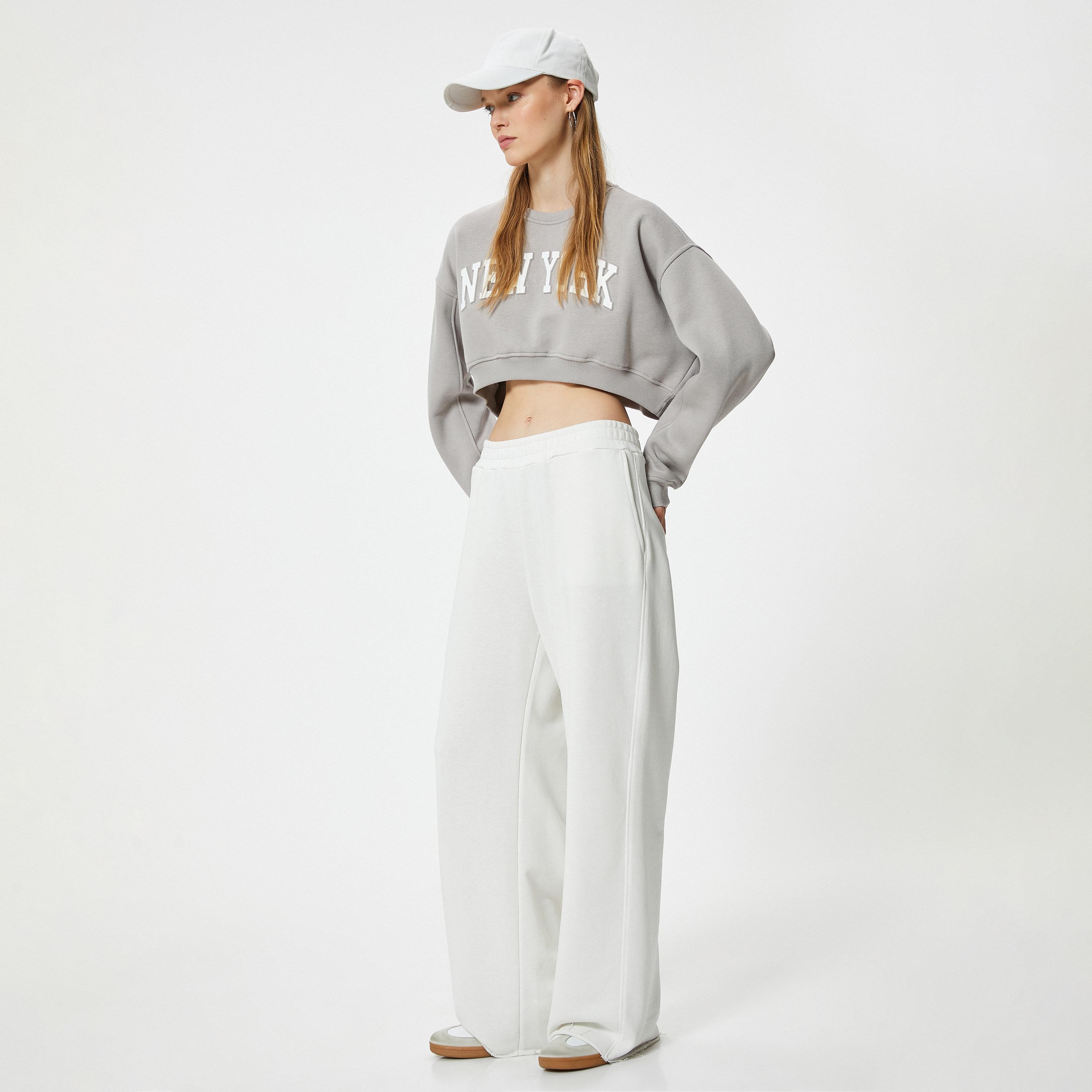 KOTON Grey Embossed Text Dropped Sleeves Women's Cropped Sweatshirt-women-clothing-hoodiesandsweatshirts-sweatshirts-image-2
