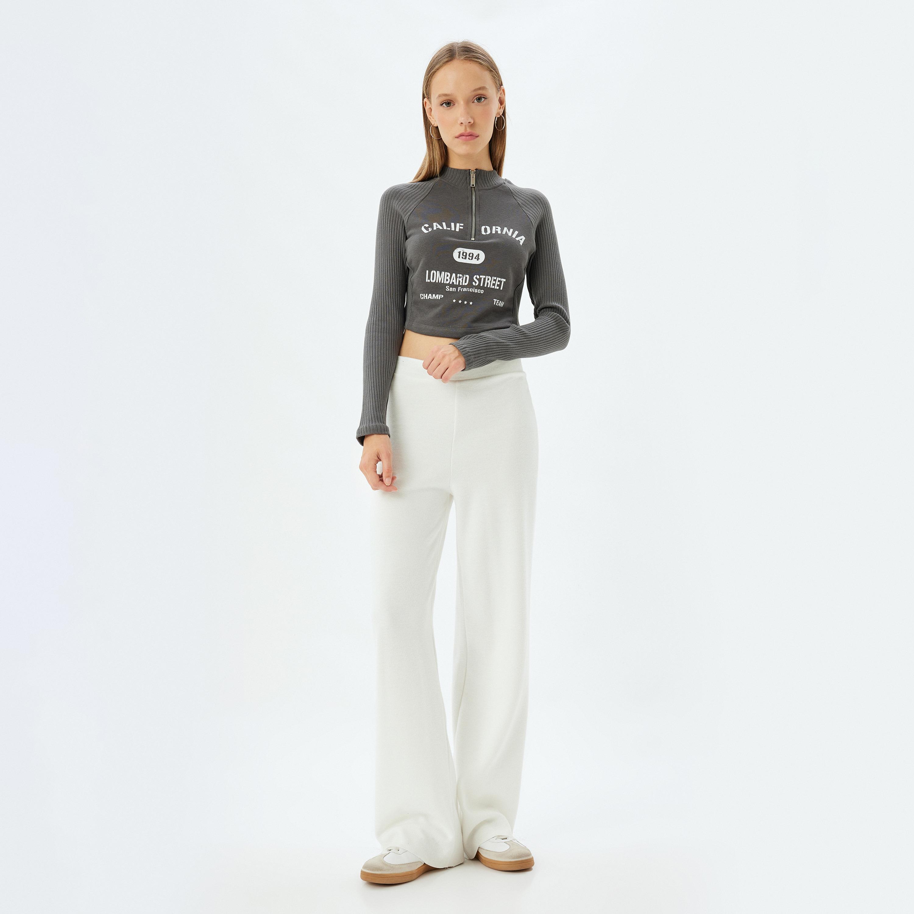 KOTON Grey Text-Print Mock Neck Raglan Sleeves Women's Cropped T-Shirt-women-clothing-tshirts-image-2