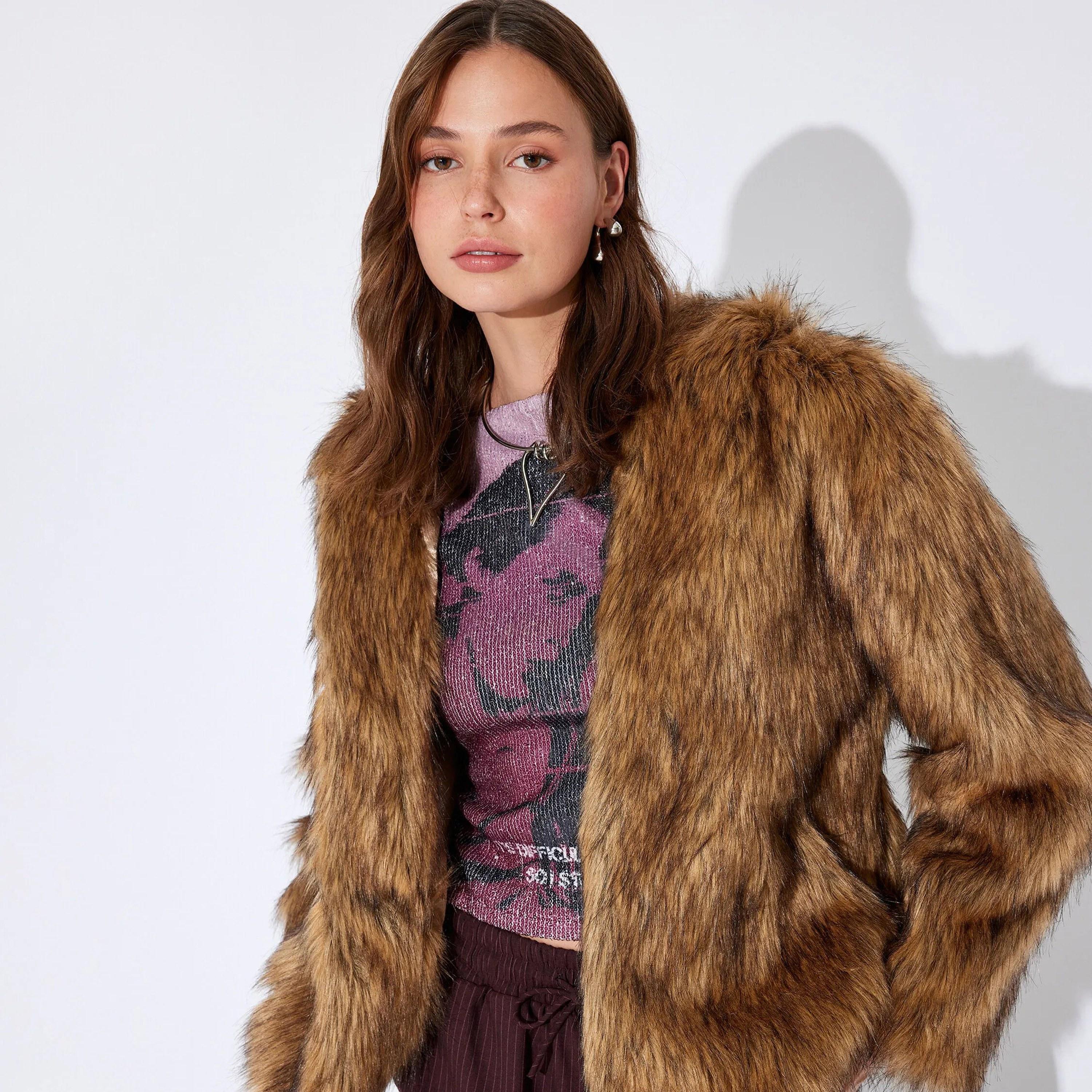 KOTON Brown Faux Fur Hooded Neck Women's Jacket-women-clothing-coatsandjackets-jackets-image-4