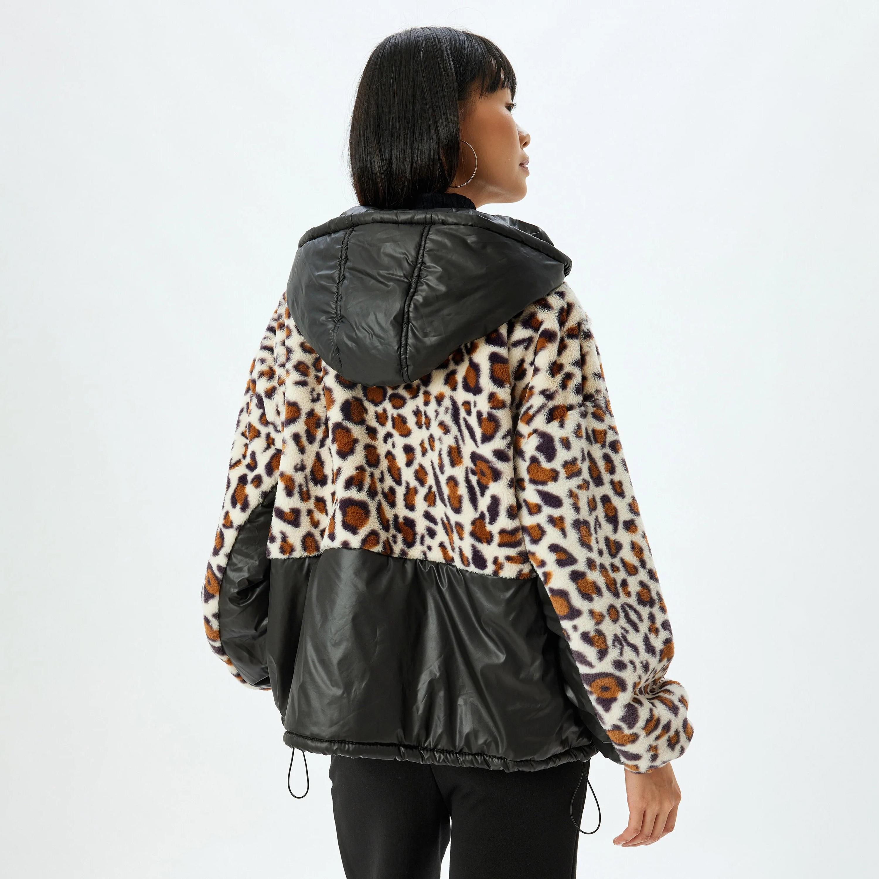 KOTON Multicolour Animal Print Hooded Neck Women's Jacket-women-winterwear-hoodiesandsweatshirts-hoodies-image-3