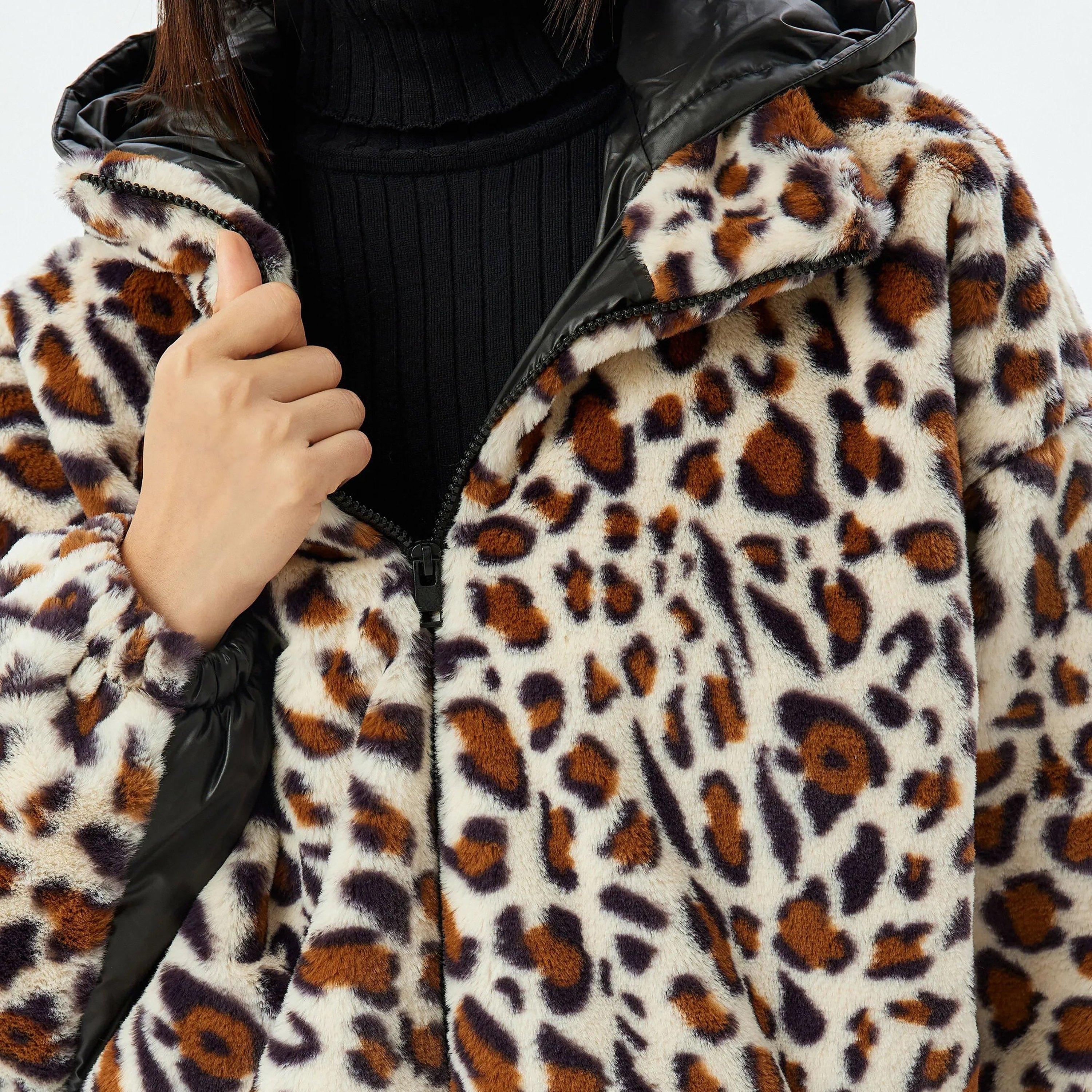 KOTON Multicolour Animal Print Hooded Neck Women's Jacket-women-winterwear-hoodiesandsweatshirts-hoodies-image-4
