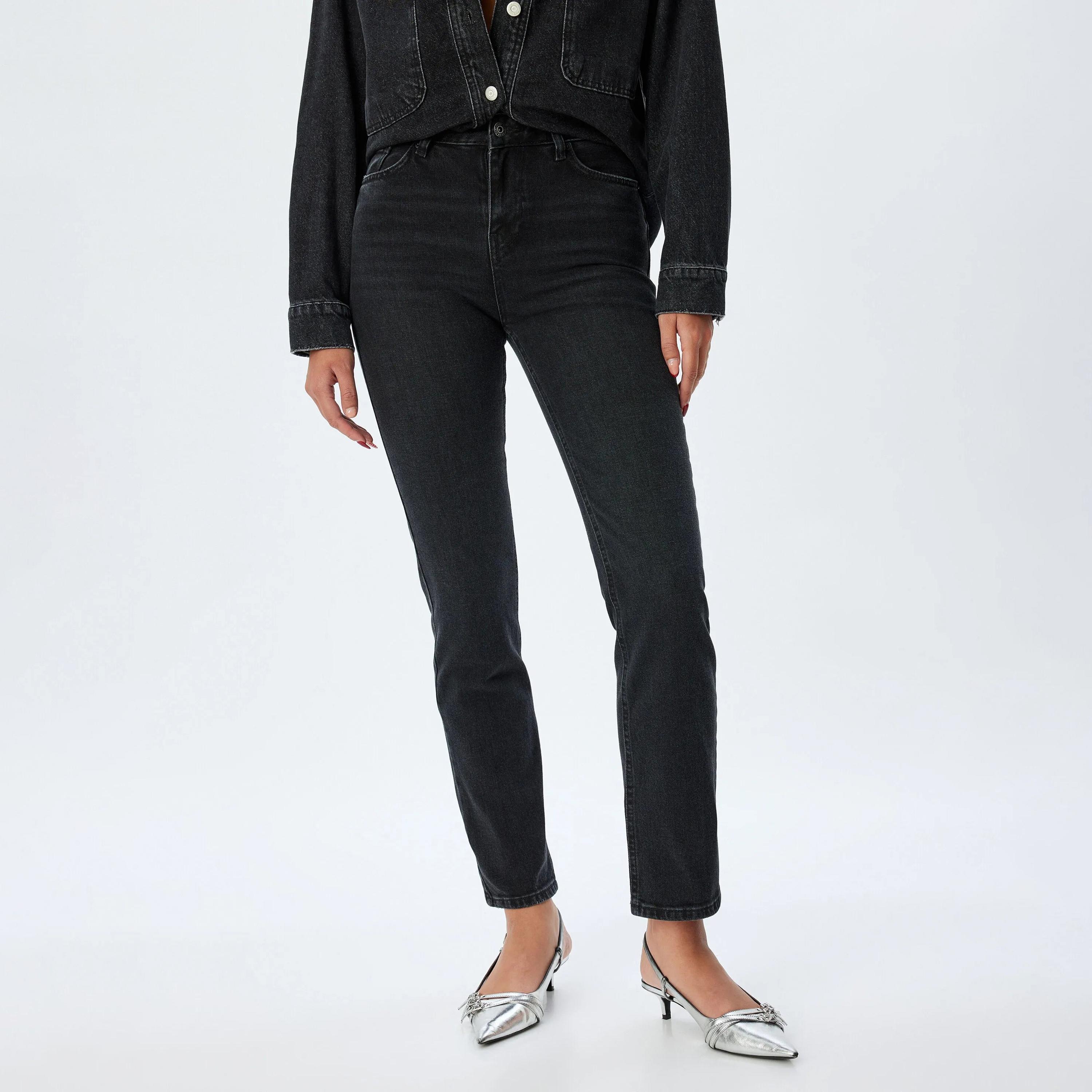 KOTON Straight Fit Plain High-Rise Women's Jeans-women-clothing-bottoms-jeans-image-1