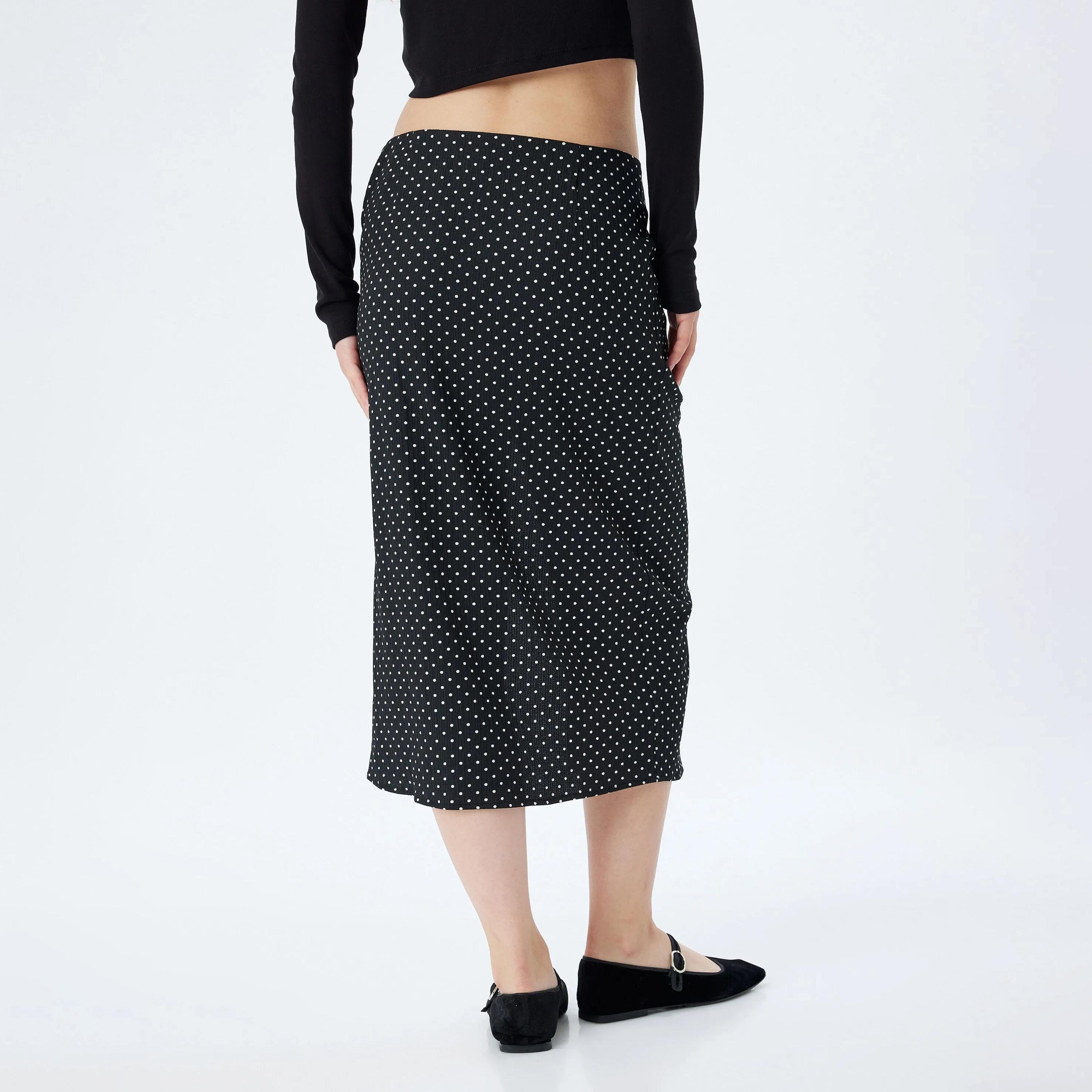 KOTON Black Polka Dot Concealed Zip Women's Skirt-women-clothing-bottoms-skirts-image-3