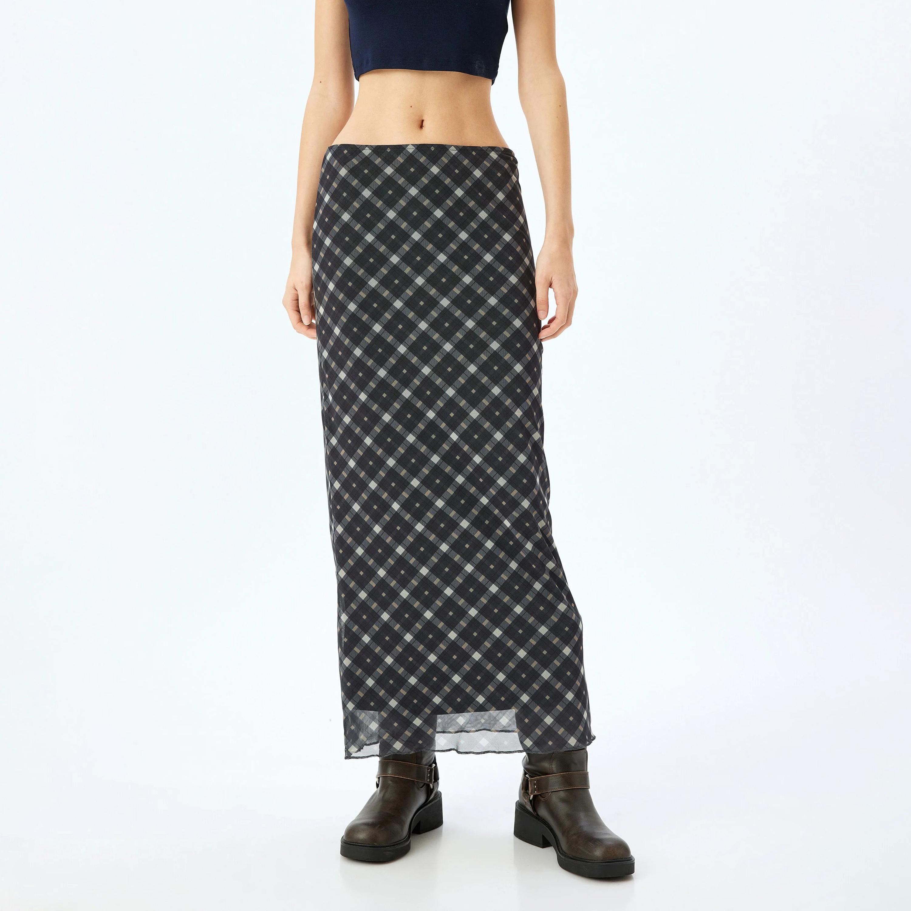 KOTON Black Checked Concealed Zip Women's Skirt-women-clothing-bottoms-skirts-image-1