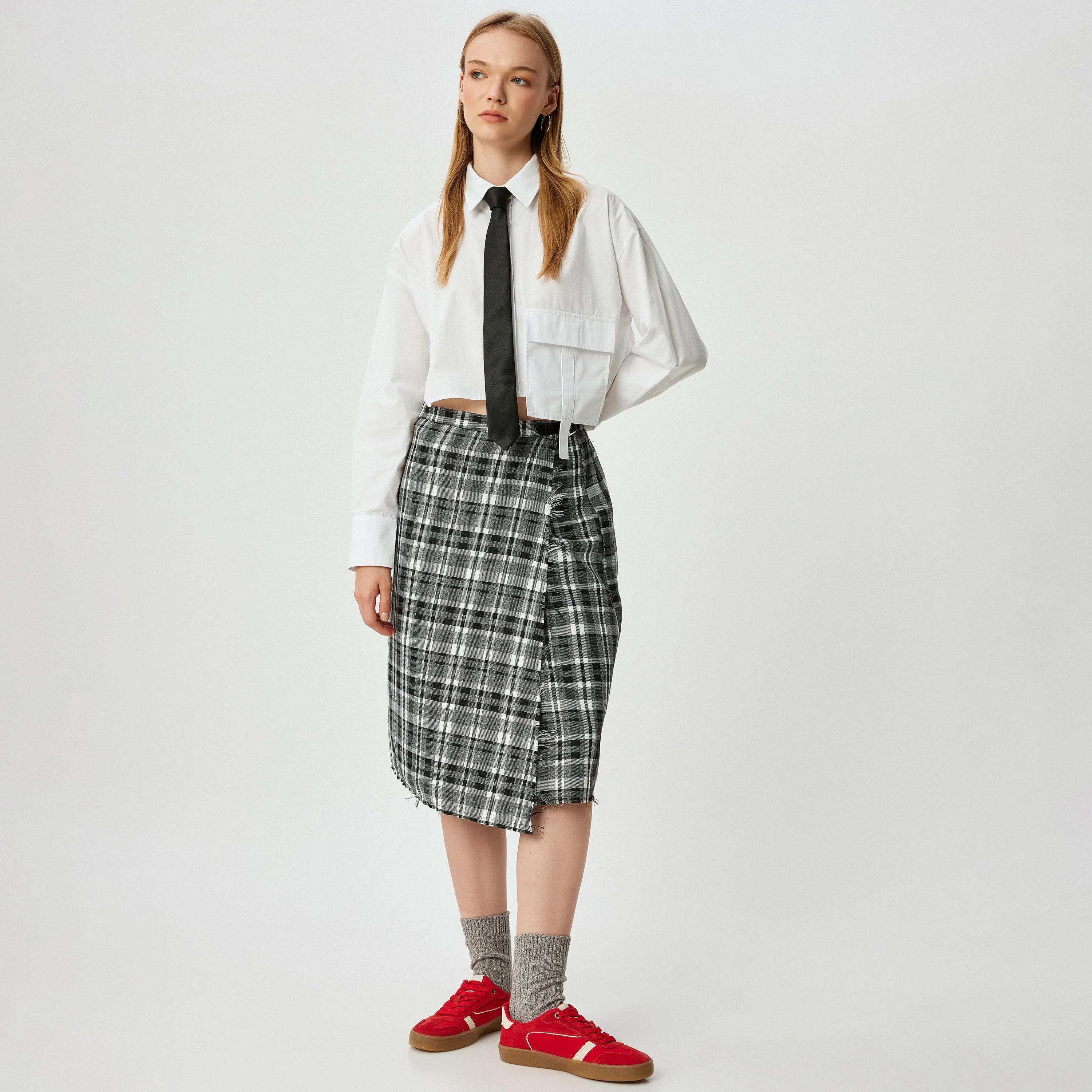 KOTON Grey Checked & Pleated Buckle Closure Women's Skirt-women-clothing-bottoms-skirts-image-2