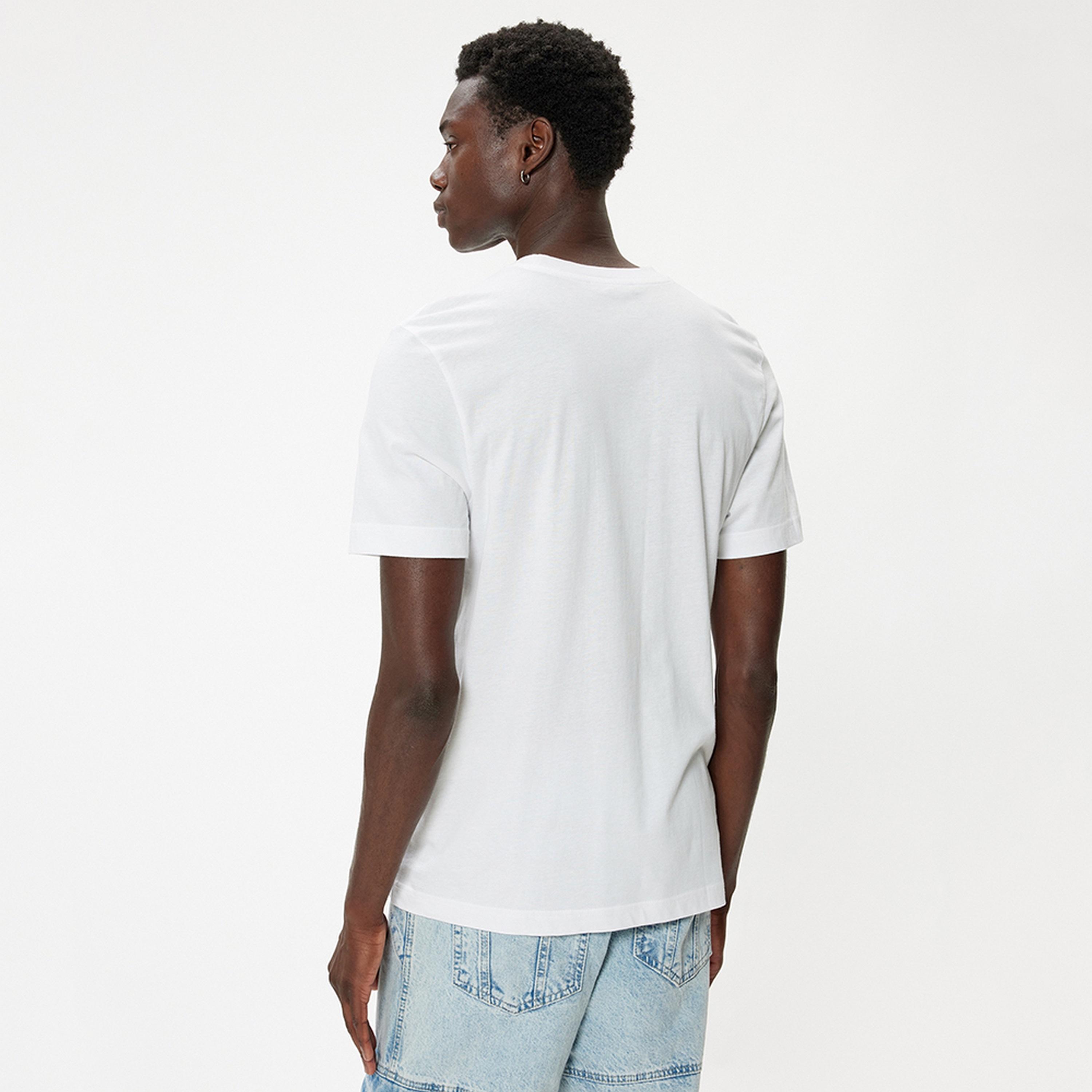 تيشيرت رجالي بأكمام قصيرة وياقة دائرية سادة من كوتون.-men-clothing-tshirtsandpolos-tshirts-image-4