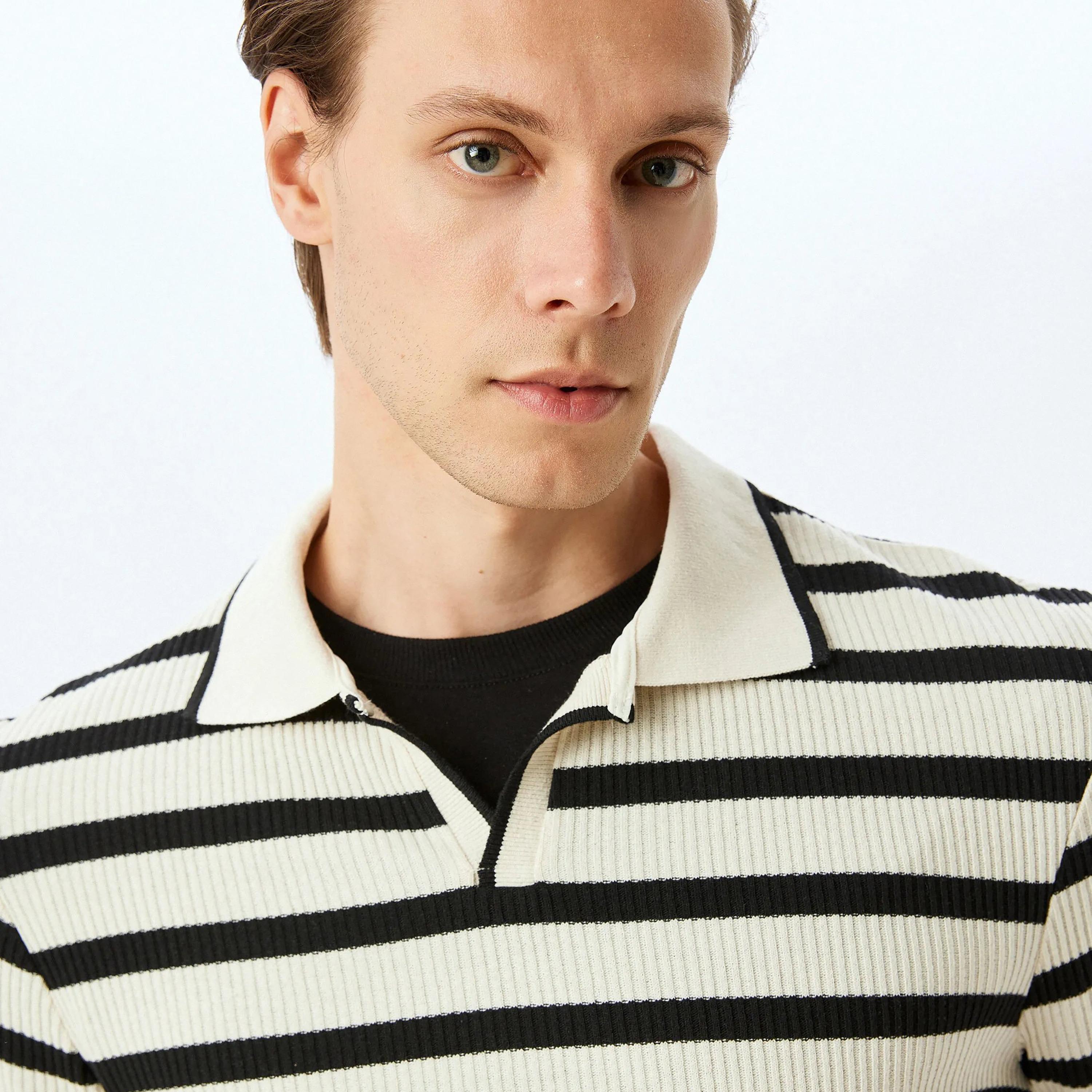 سترة رجالية مخططة بأكمام طويلة وياقة من كوتون-men-clothing-sweatersandpullovers-image-3