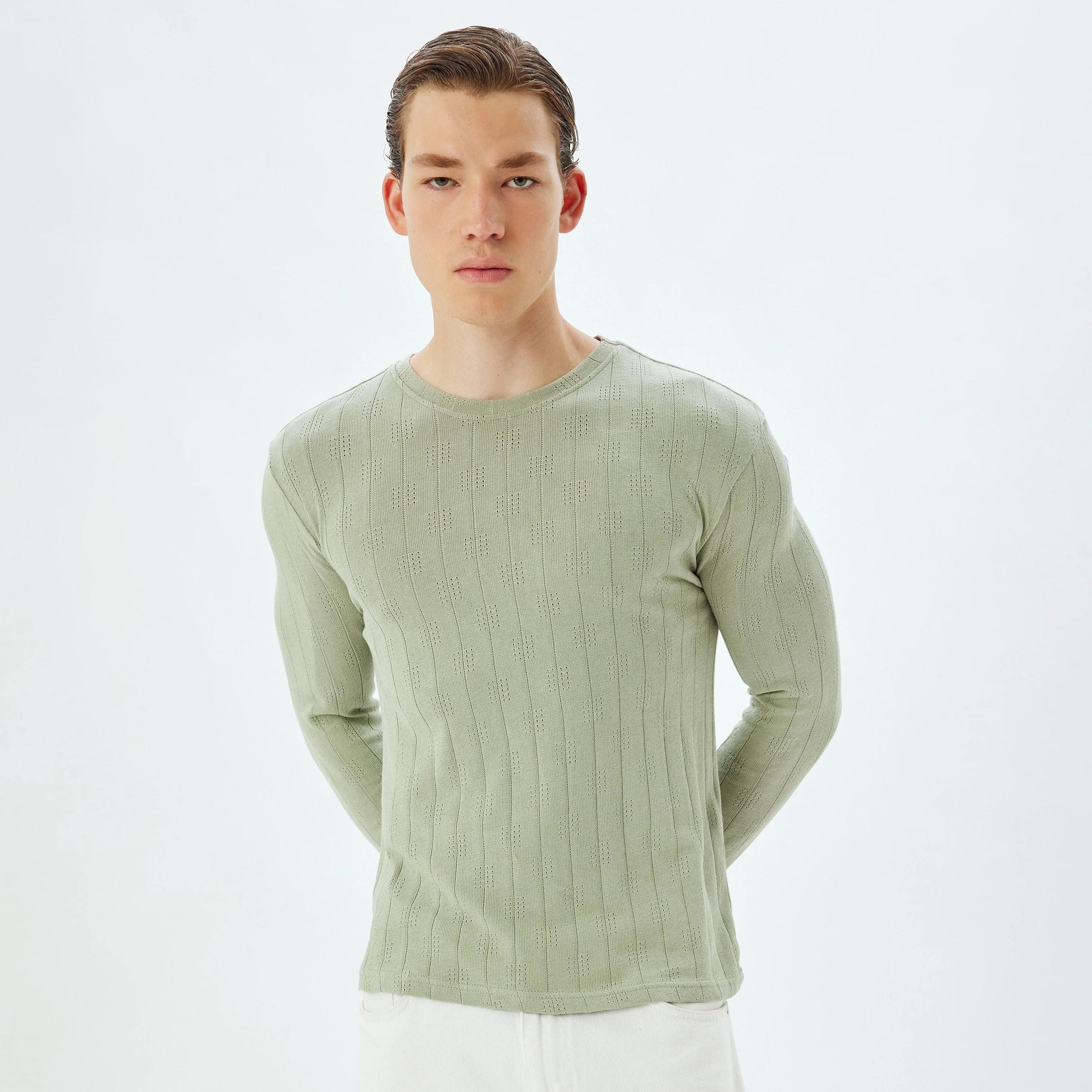 KOTON Textured Round Neck Long Sleeves Men's Sweater-men-clothing-sweatersandpullovers-image-1
