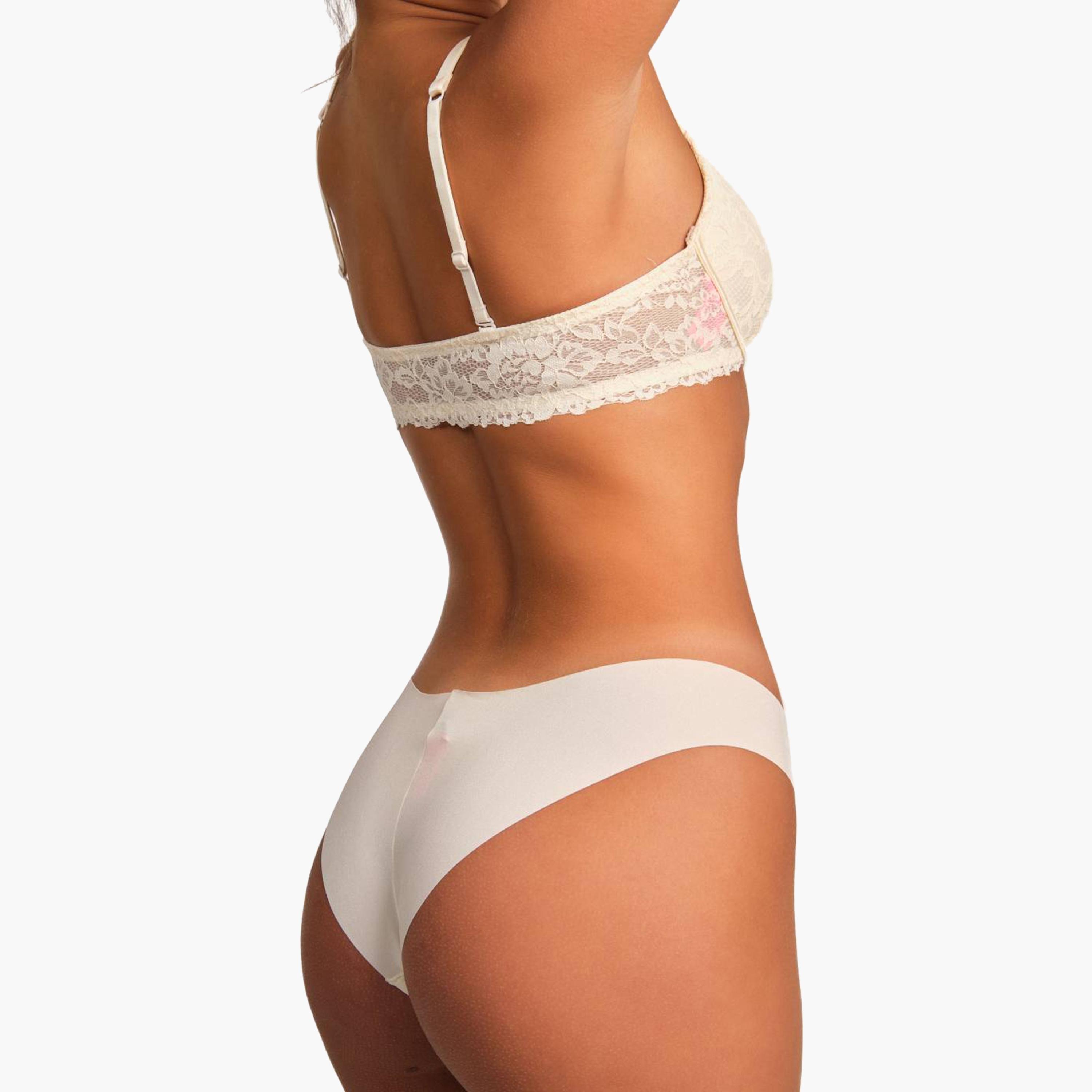 سراويل داخلية نسائية تشيكي بدون خياطة باللون الأبيض بتغطية منخفضة من لا سنزا-women-clothing-lingerie-panties-image-2