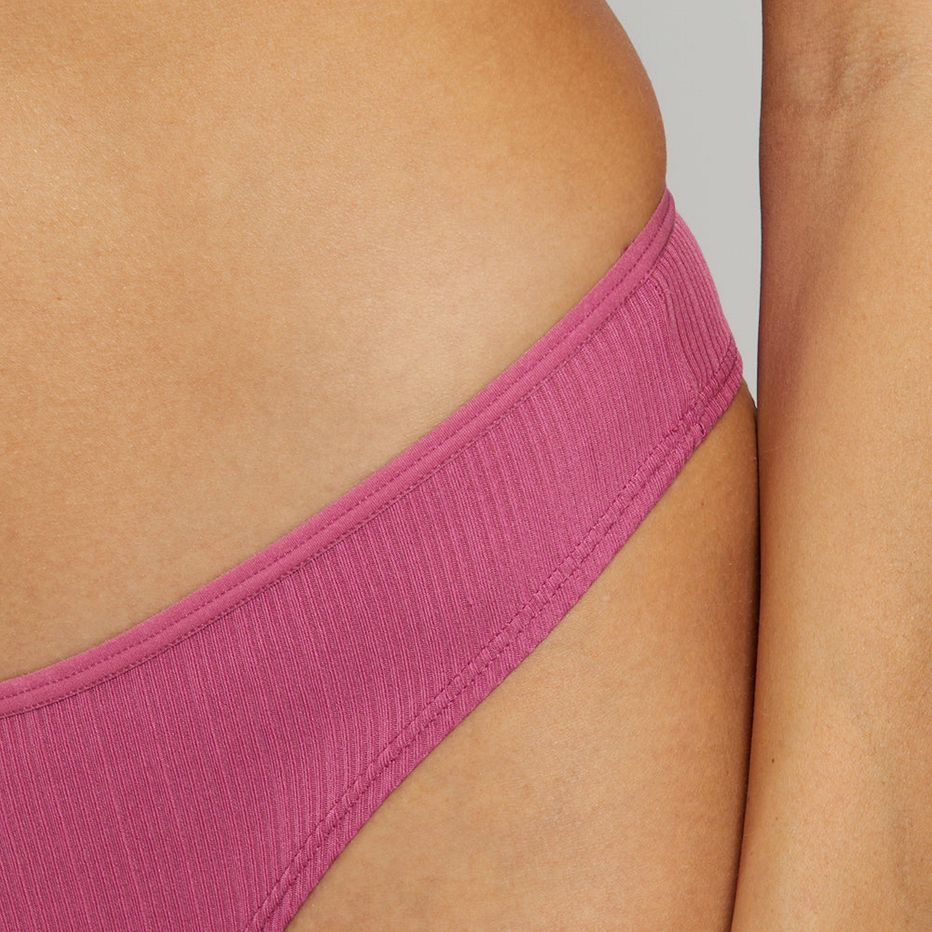 ثونغ نسائي وردي بتغطية منخفضة، شبه شفاف ريمكس من لا سنزا-women-clothing-lingerie-panties-image-2