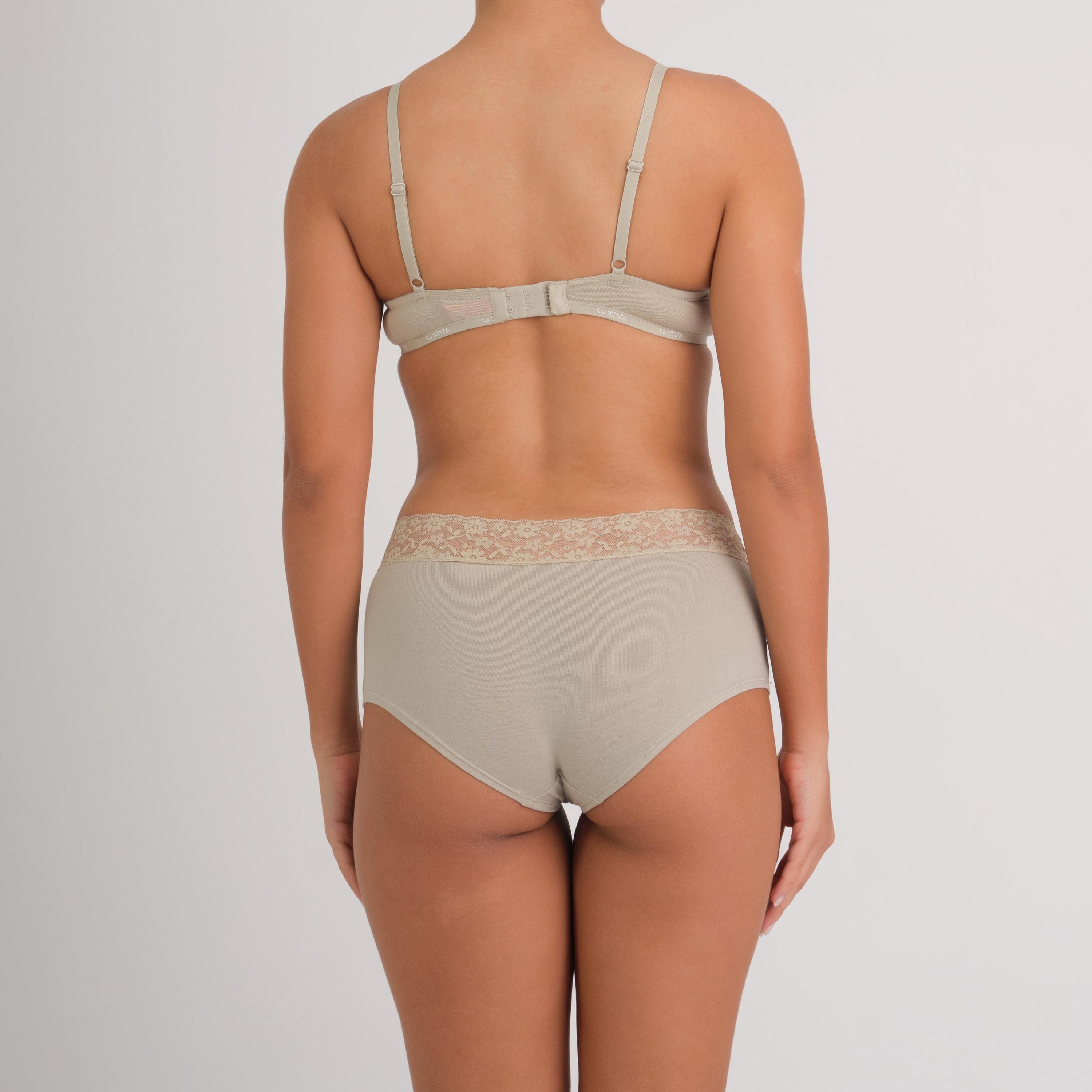 سراويل داخلية نسائية بنمط شورت بويز عصرية من الدانتيل بتغطية كاملة من لا سنزا-women-clothing-lingerie-panties-image-5