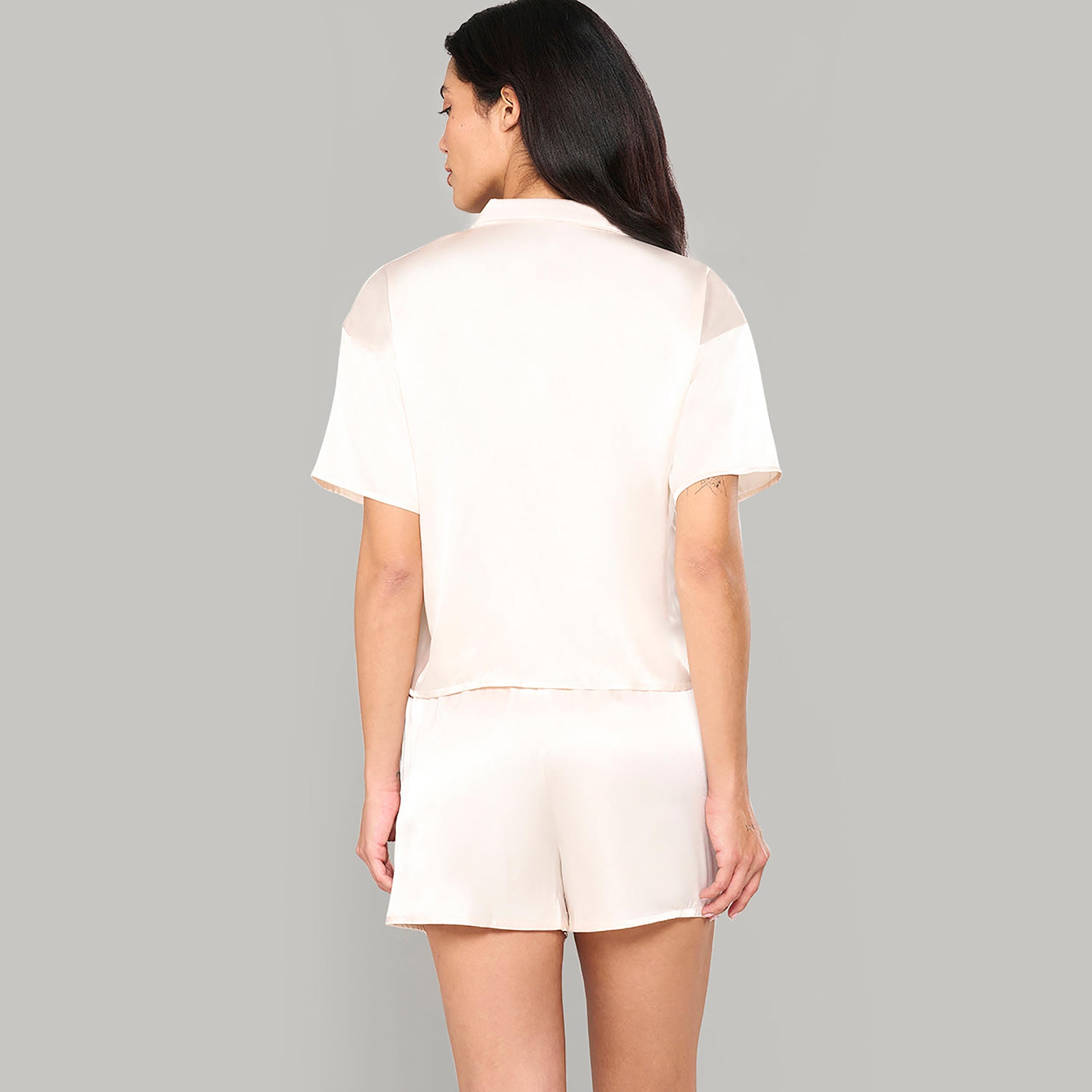 طقم شورت نسائي من قطعتين بلوزة وشورت سادة من لا سينزا-women-clothing-nightwear-pyjamas-shortsets-image-2