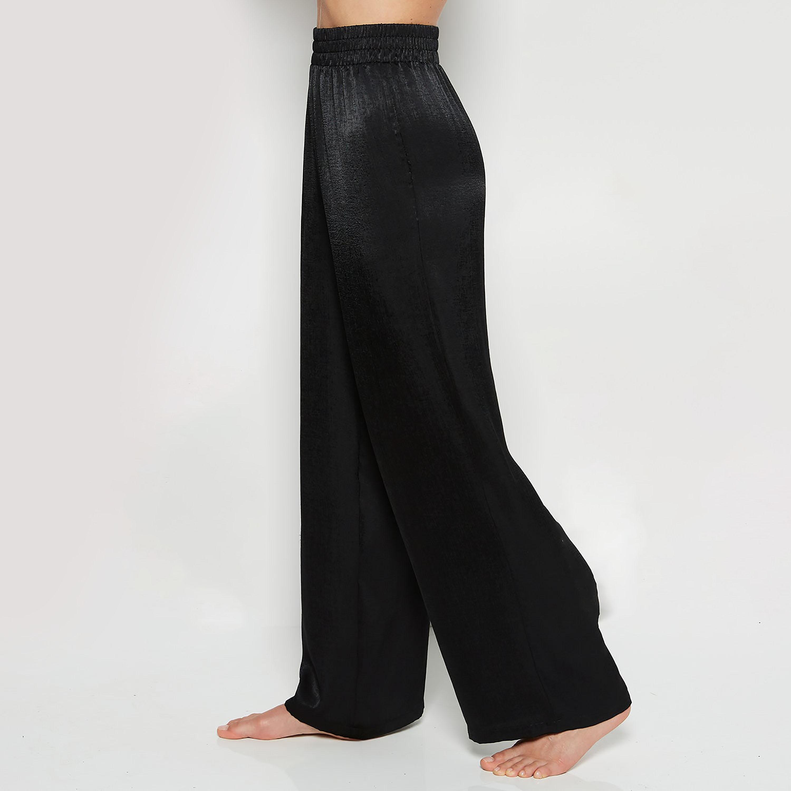 بيجامة نسائية سادة بخصر عالٍ ومطاطي من لا سينزا-women-clothing-nightwear-pyjamas-bottoms-image-6