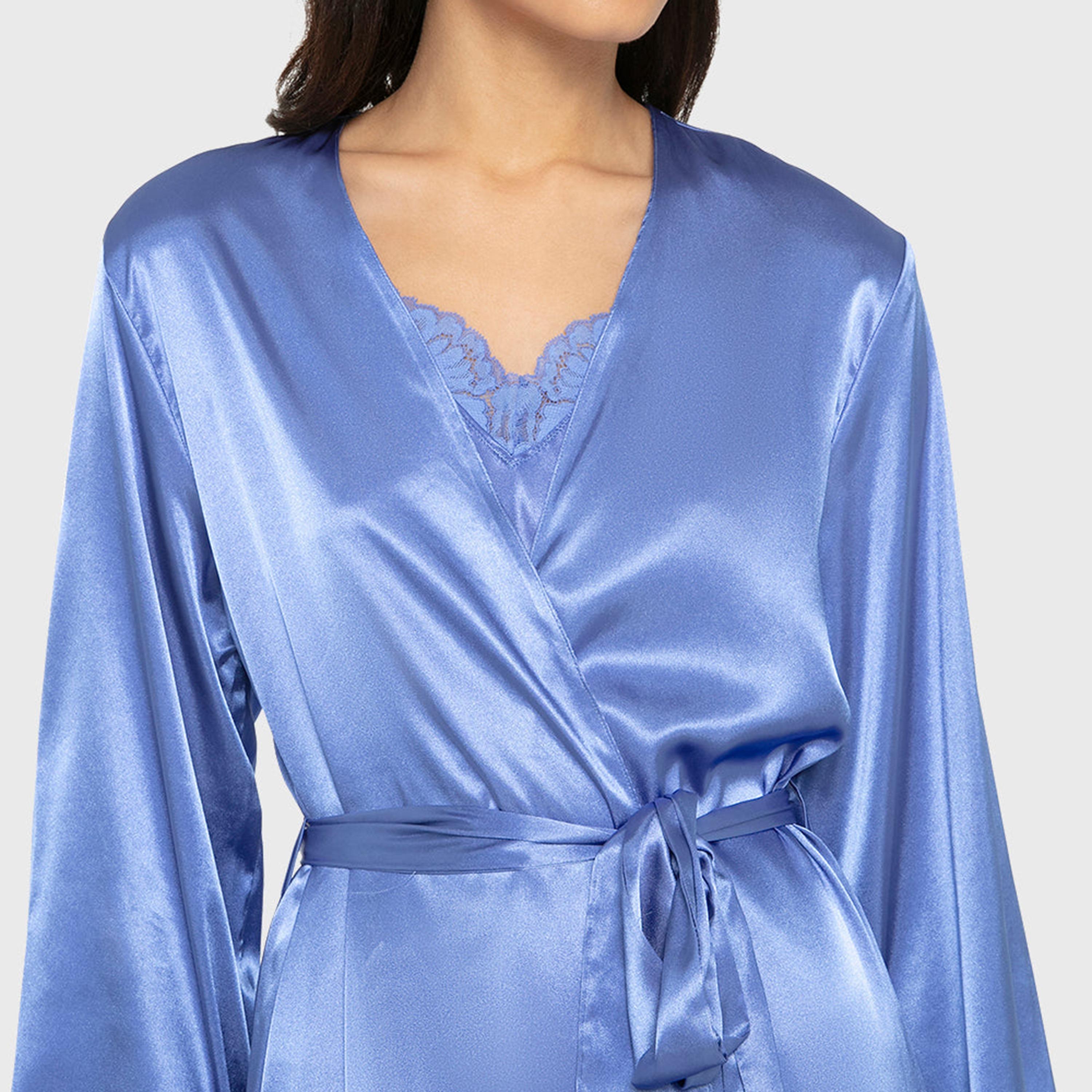 روب نسائي سادة بياقة على شكل حرف V وأكمام طويلة من لا سينزا-women-clothing-nightwear-robes-image-4