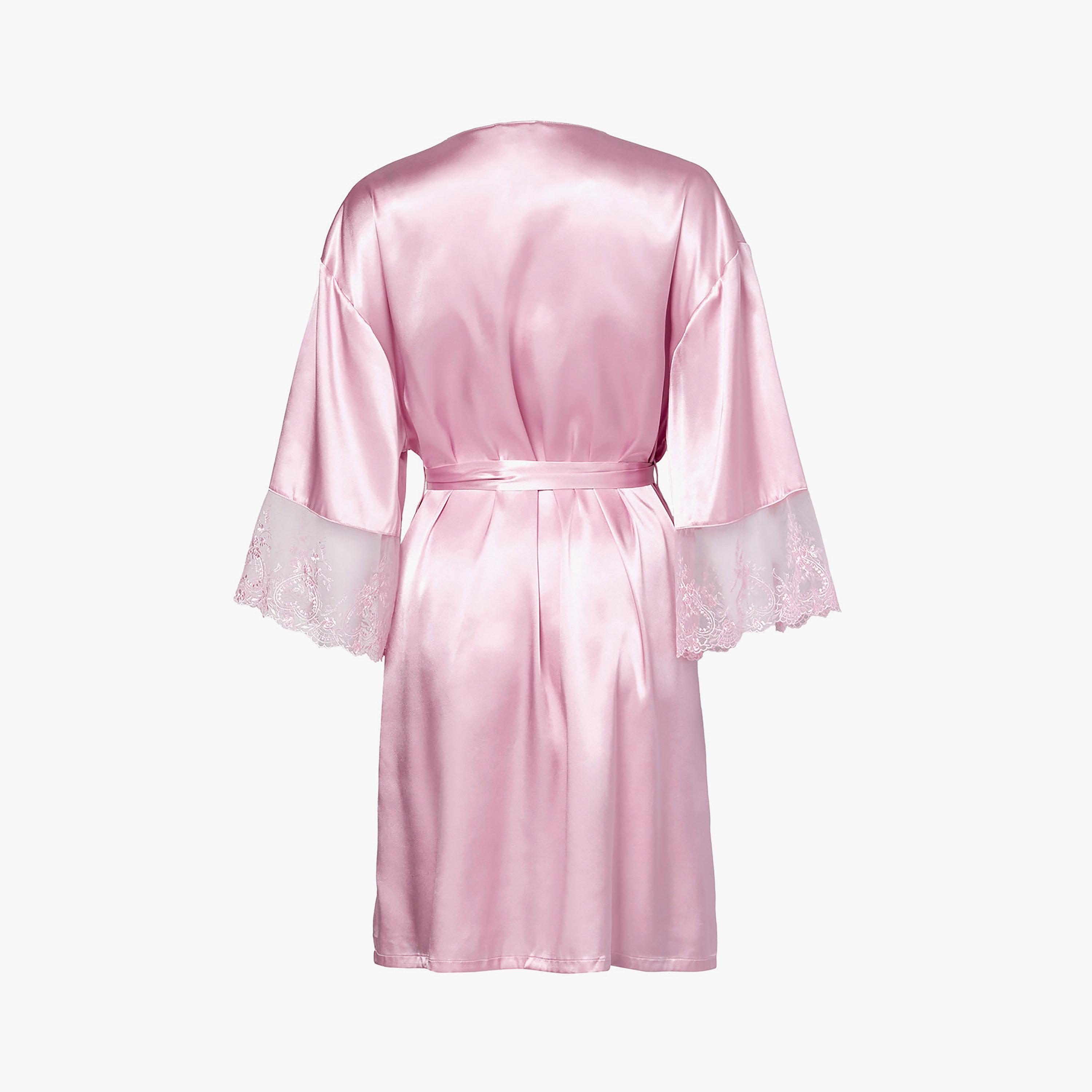 روب نسائي بتفاصيل دانتيل وفتحة رقبة متداخلة وأكمام ثلاثة أرباع من لا سنزا-women-clothing-nightwear-robes-image-5