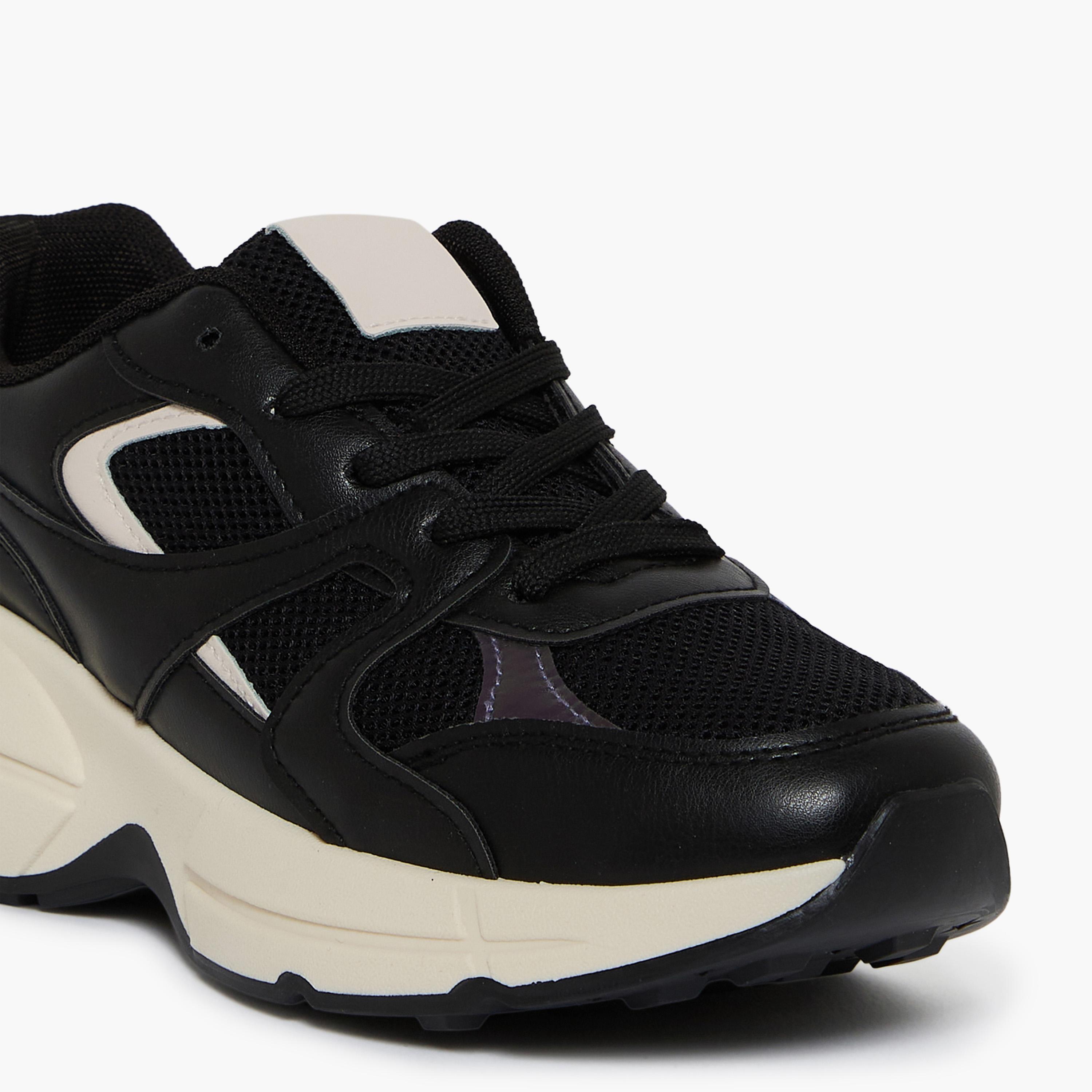 جيومني - حذاء رياضي أوزكان برباط نعل سميك كاحل منخفض للنساء | 615TF311-32-BLACK-women-shoes-sneakers-image-2