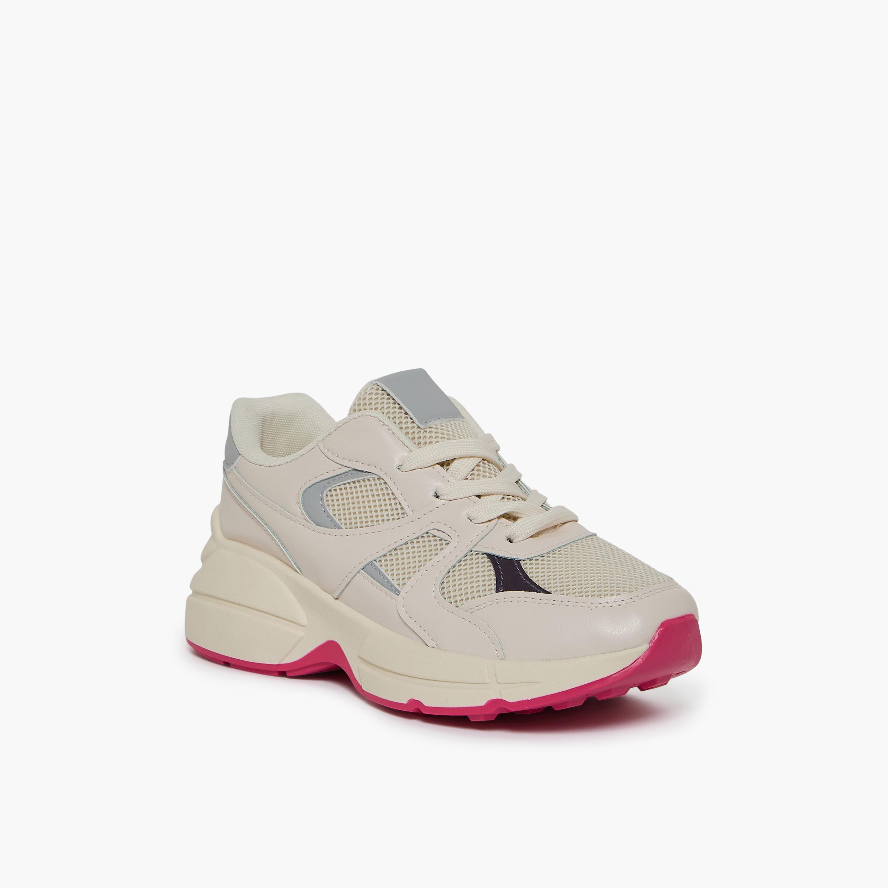 جيومني - حذاء رياضي بينار برباط نعل سميك كاحل منخفض للنساء | 615TF311-32-GREY-women-shoes-sneakers-image-1