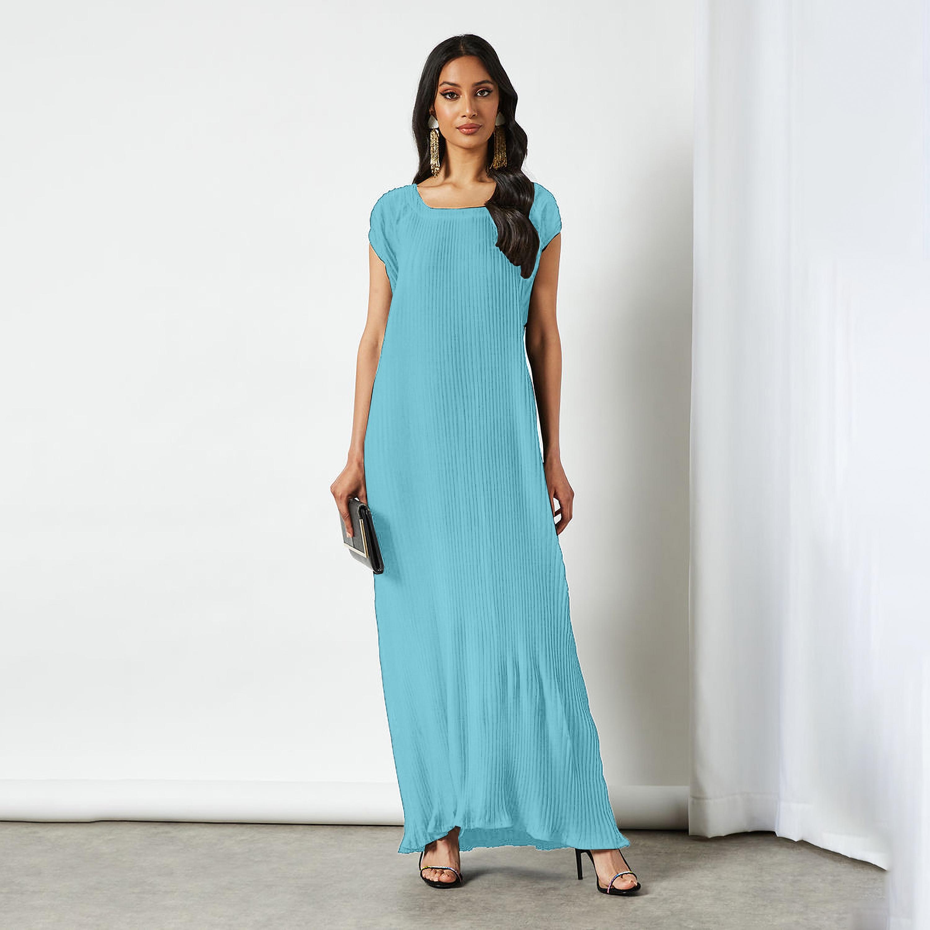 فستان داخلي من قماش الكريب نيدا بأكمام قصيرة ومطوي للنساء من نخبه-women-arabicclothing-abayainner-image-1