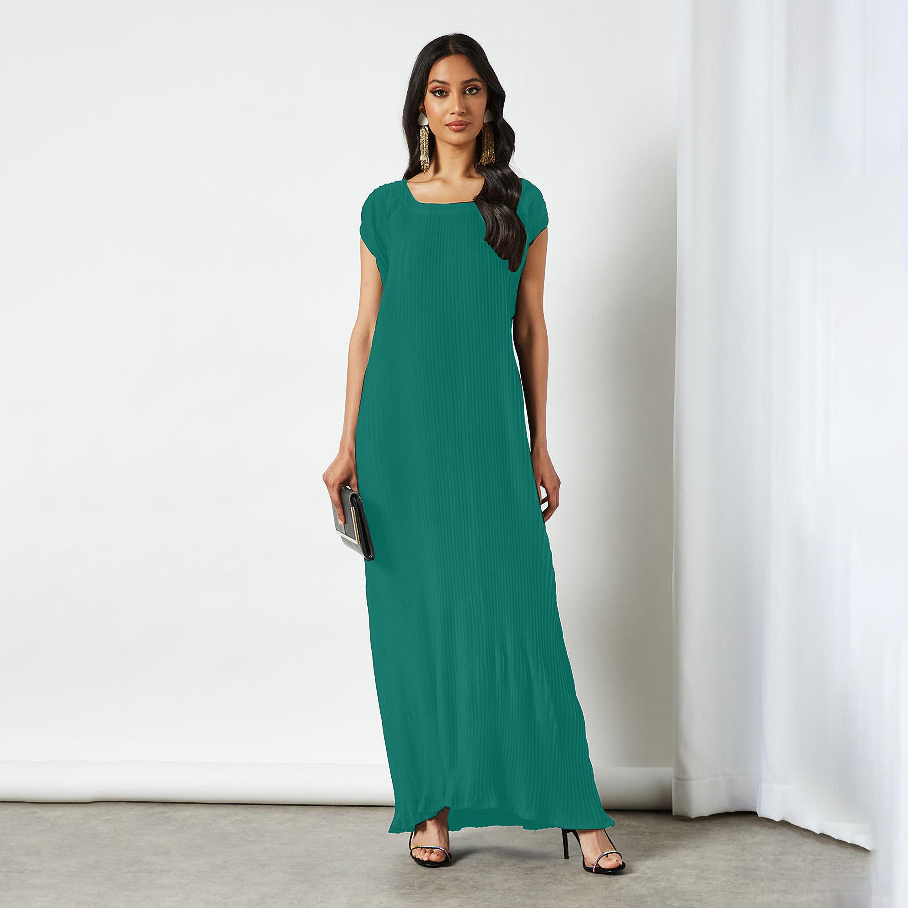 Nukhbaa Pleated Cap Sleeves Crepe Nida Women's Abaya Inner Dress-women-arabicclothing-abayainner-image-1