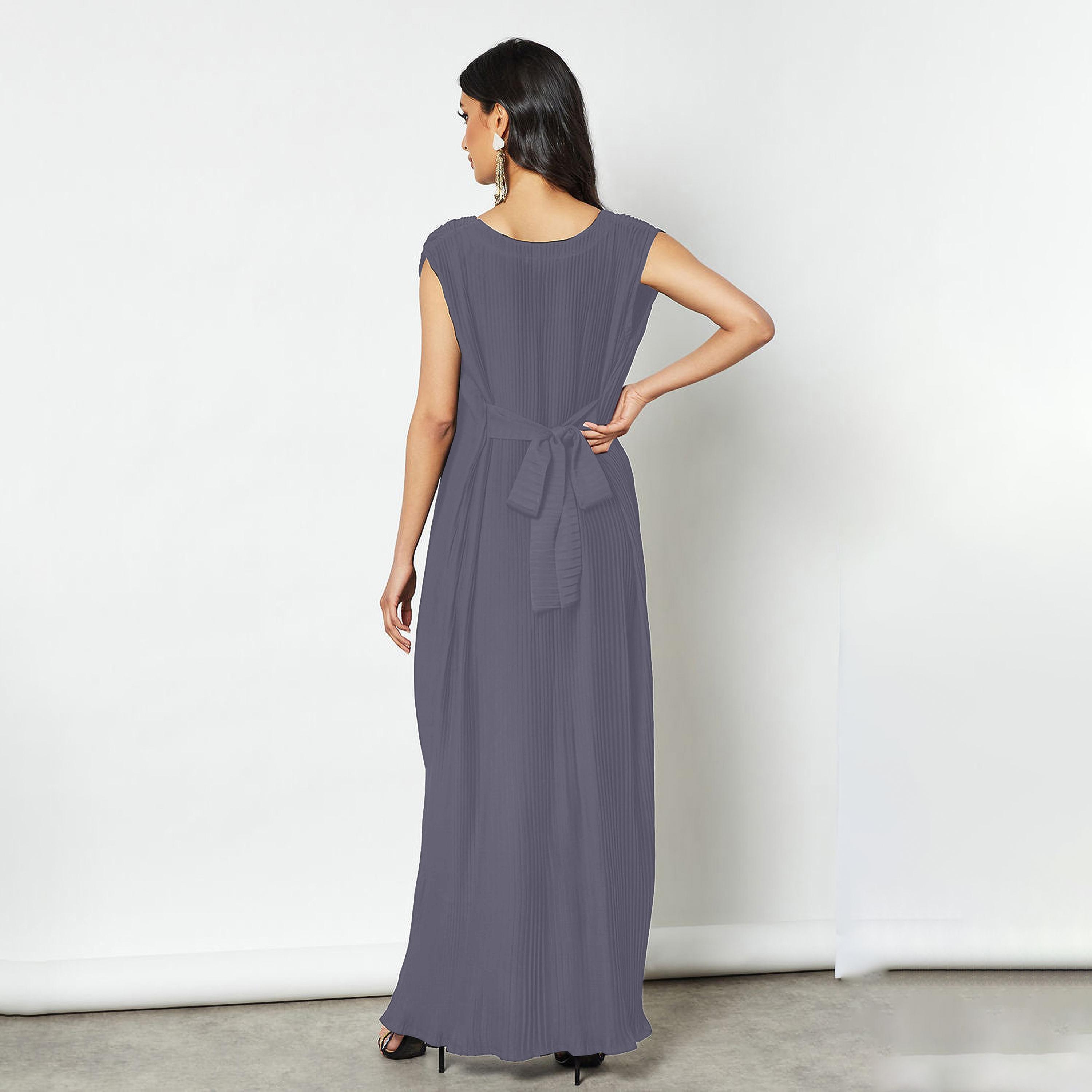 Nukhbaa Pleated Cap Sleeves Crepe Nida Women's Abaya Inner Dress-women-arabicclothing-abayainner-image-3