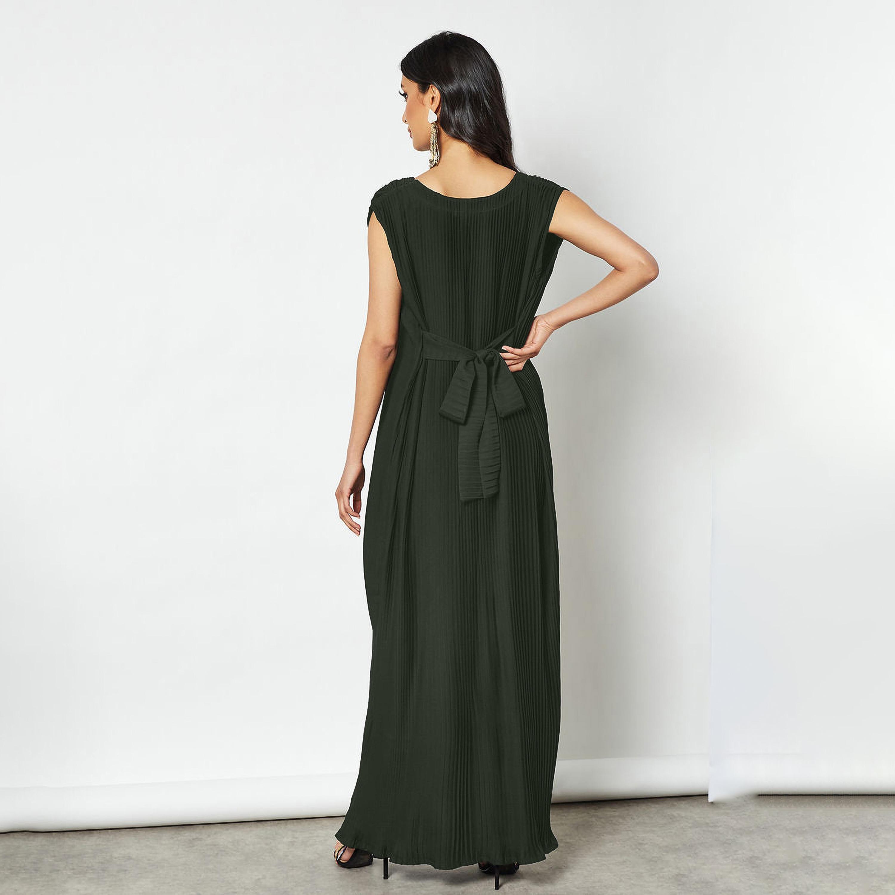 Nukhbaa Pleated Cap Sleeves Crepe Nida Women's Abaya Inner Dress-women-arabicclothing-abayainner-image-3