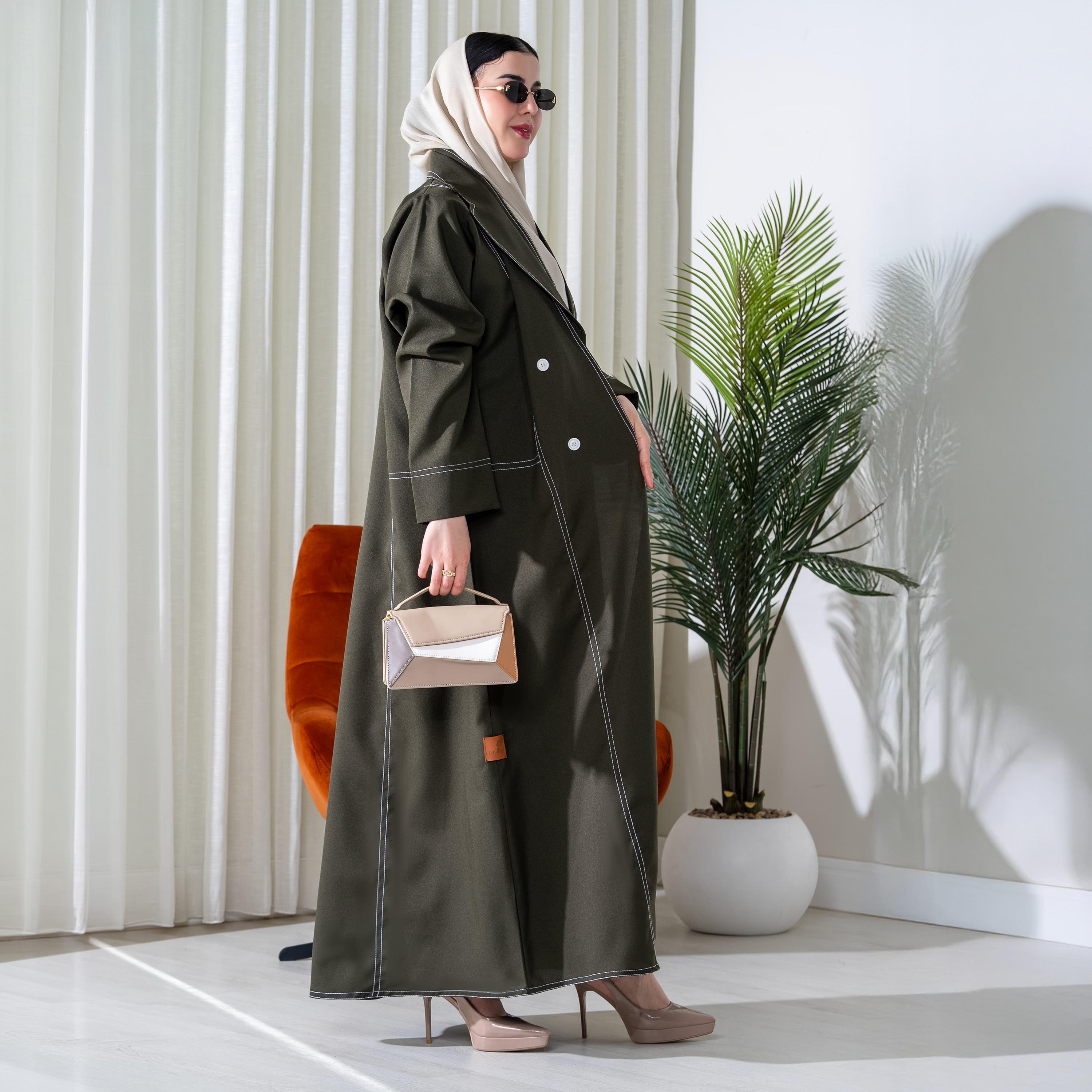 Elegant Hijab Green Contrast Stitched Lapel Collar Crepe Women's Formal Half Cloche Abaya with Hijab-women-arabicclothing-abayas-image-2